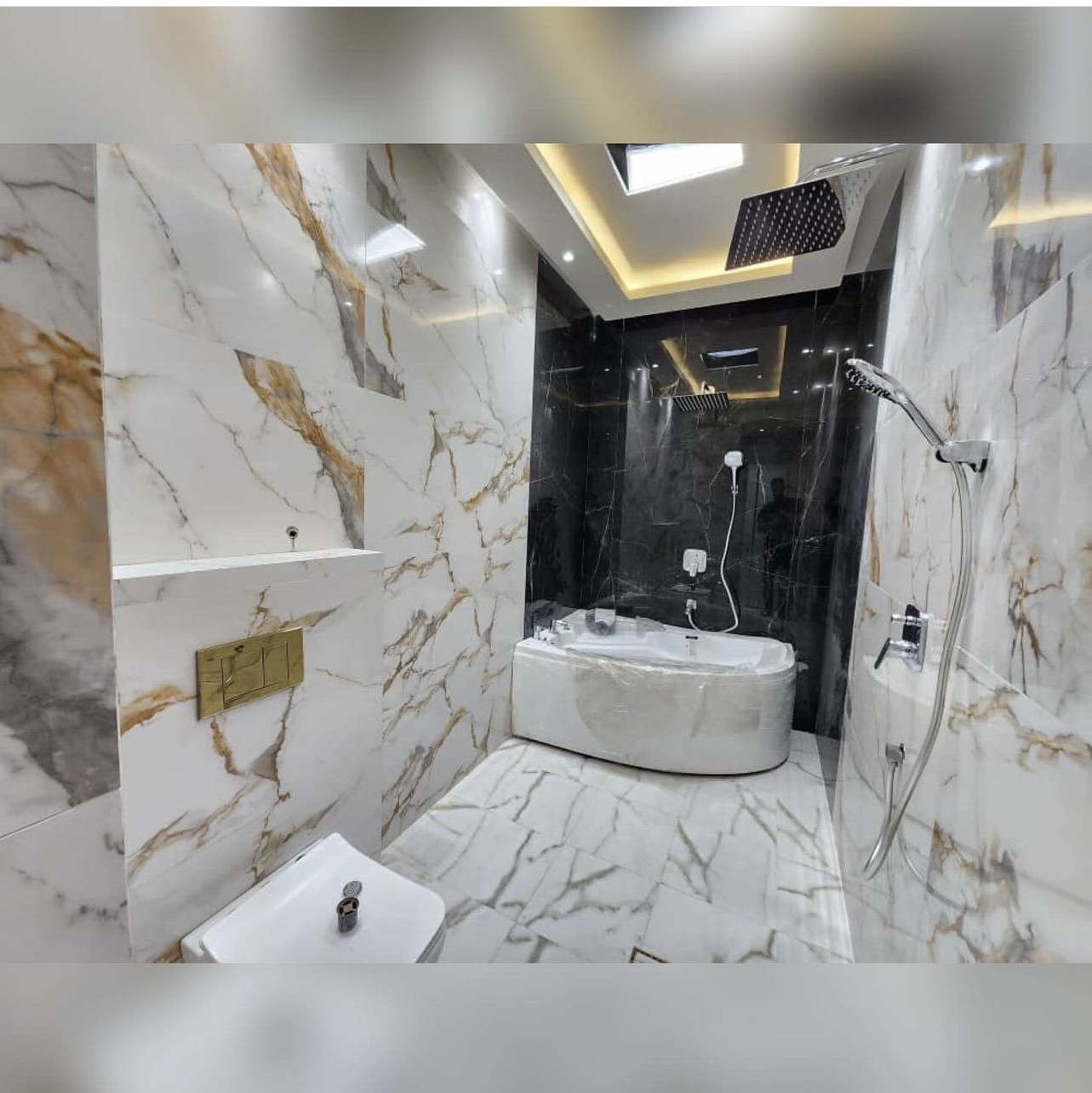 فروش آپارتمان 220 متر نیاوران
