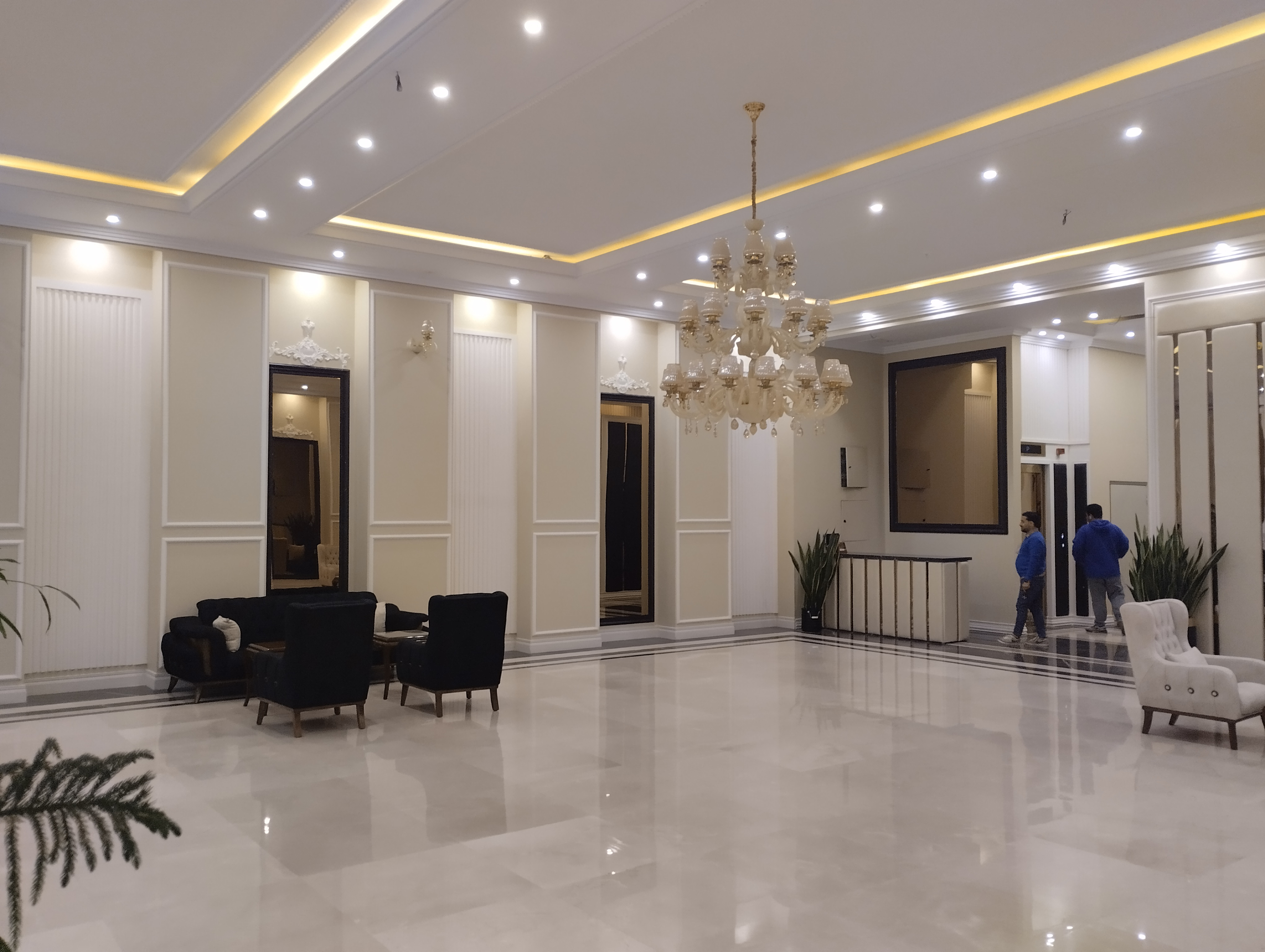 فروش ۱۷۵ متر ۳ خواب مستر ۲ پارکینگ
