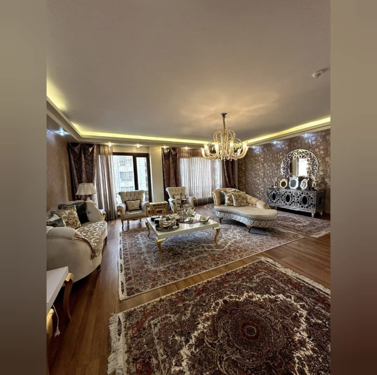 فروش آپارتمان 130 متر نیاوران