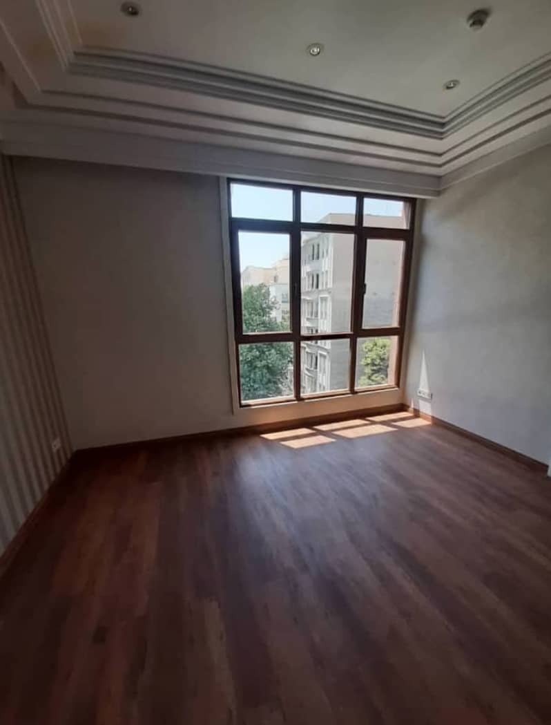 فروش آپارتمان 196 متر دولت