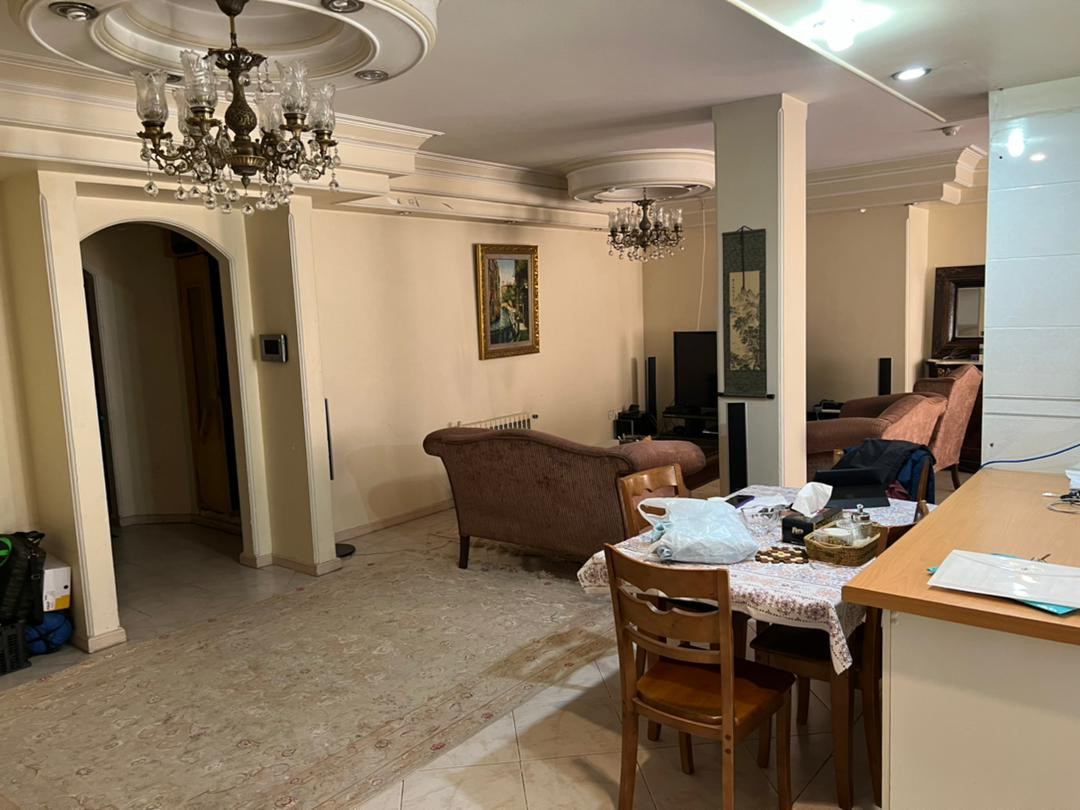 95 متر 2 خواب 2 پارکینگ فول امکانات