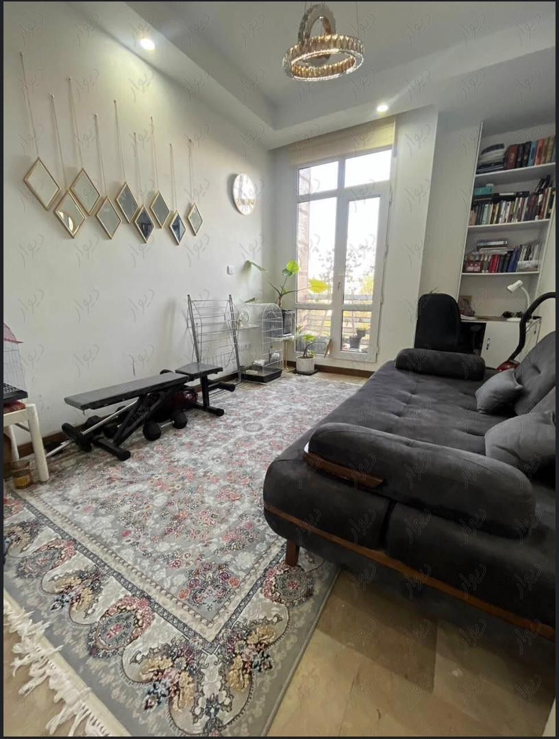 ۸۹متر/نیاوران/۲ جهت نور