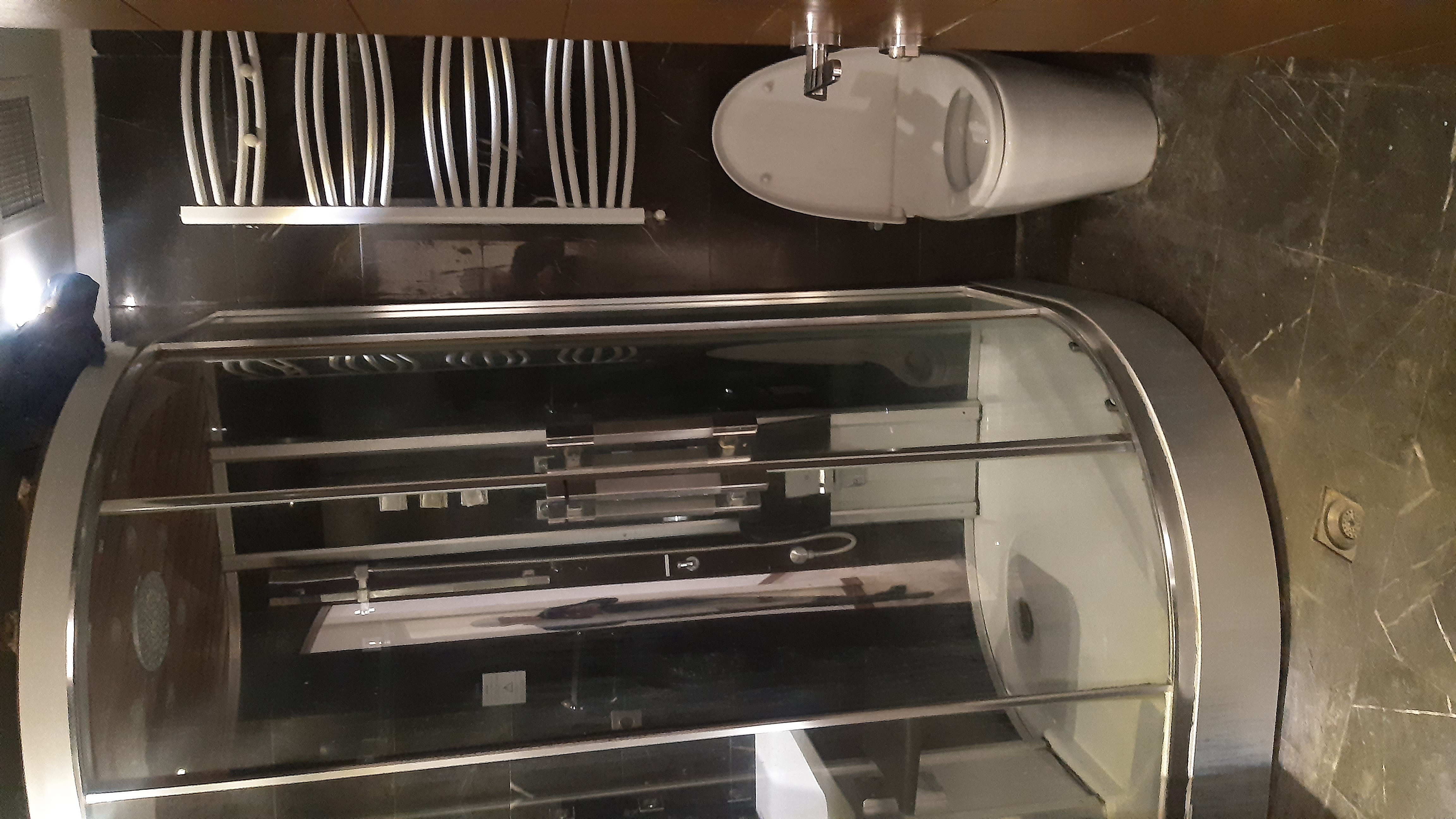 اجاره آپارتمان ۲۲۰ متر در فرمانیه