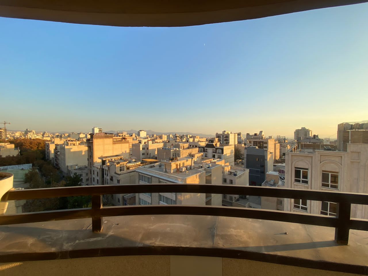 اجاره آپارتمان 210 متر نیاوران