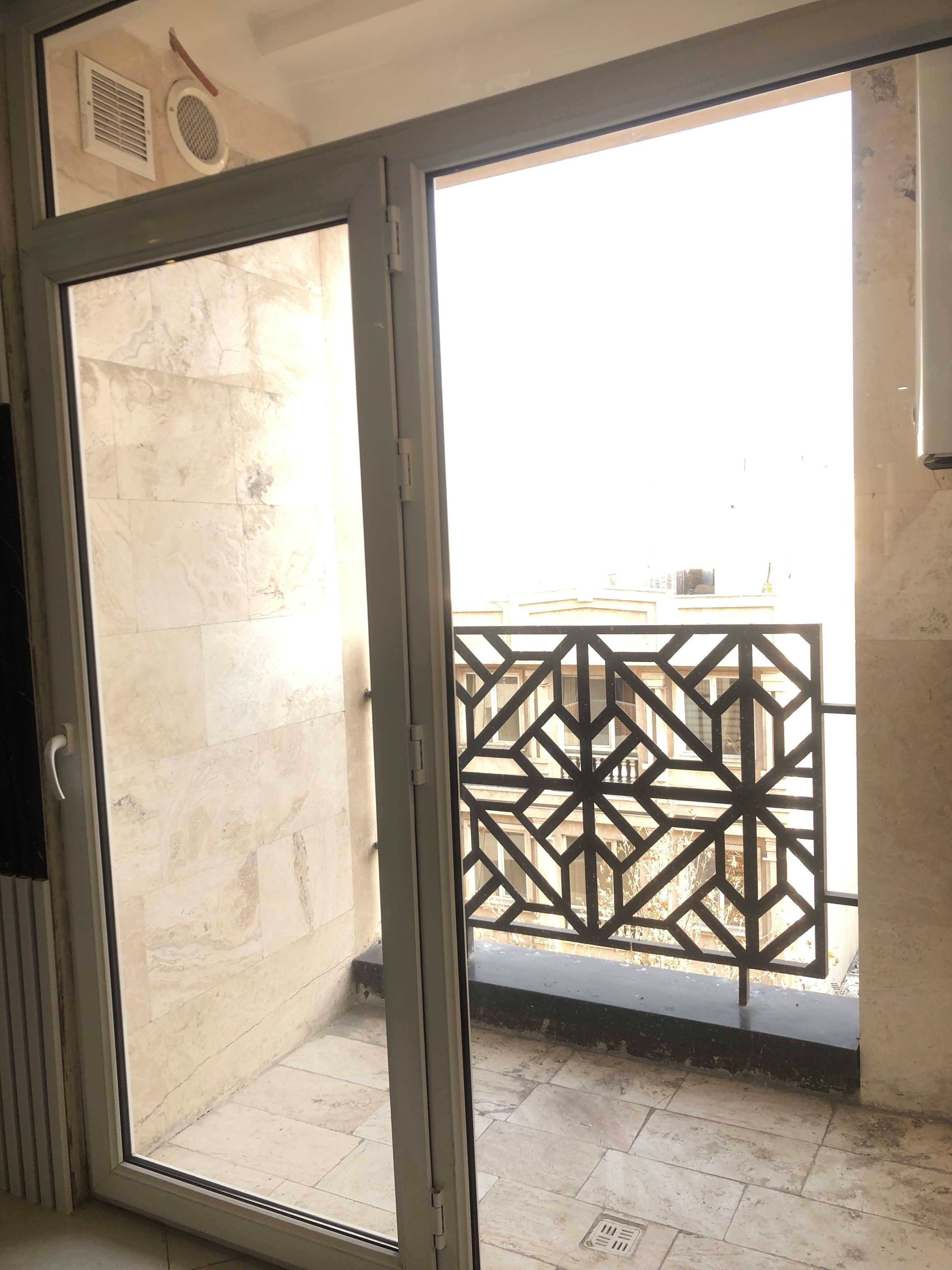 فروش آپارتمان 74 متر هروی