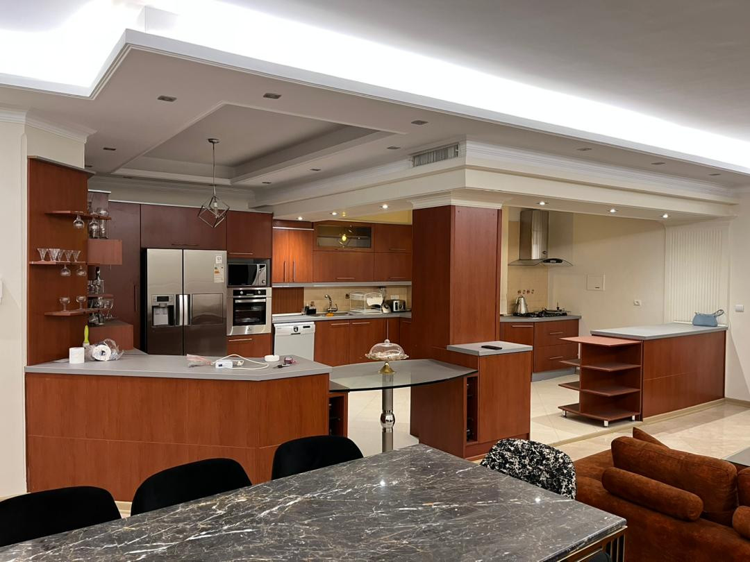 فروش آپارتمان 220متر جهانتاب