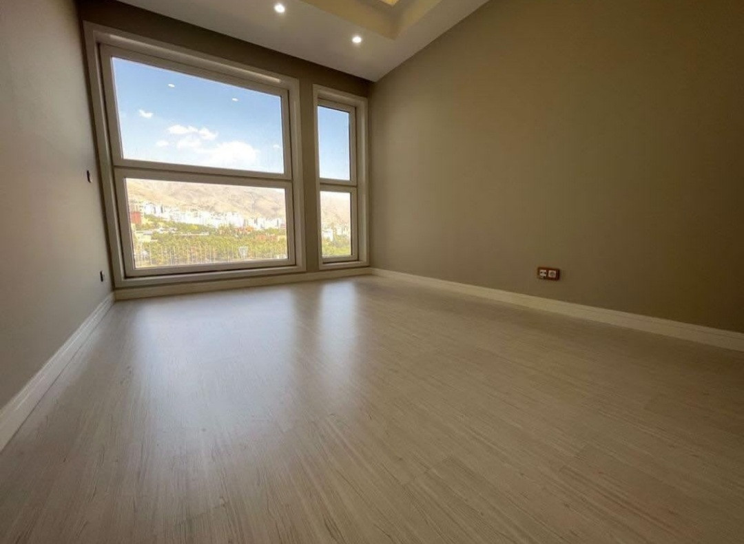 اجاره ویلایی نیاوران مرجان ۲۷۰ متر ۴ خواب ۸۰ متر حیاط