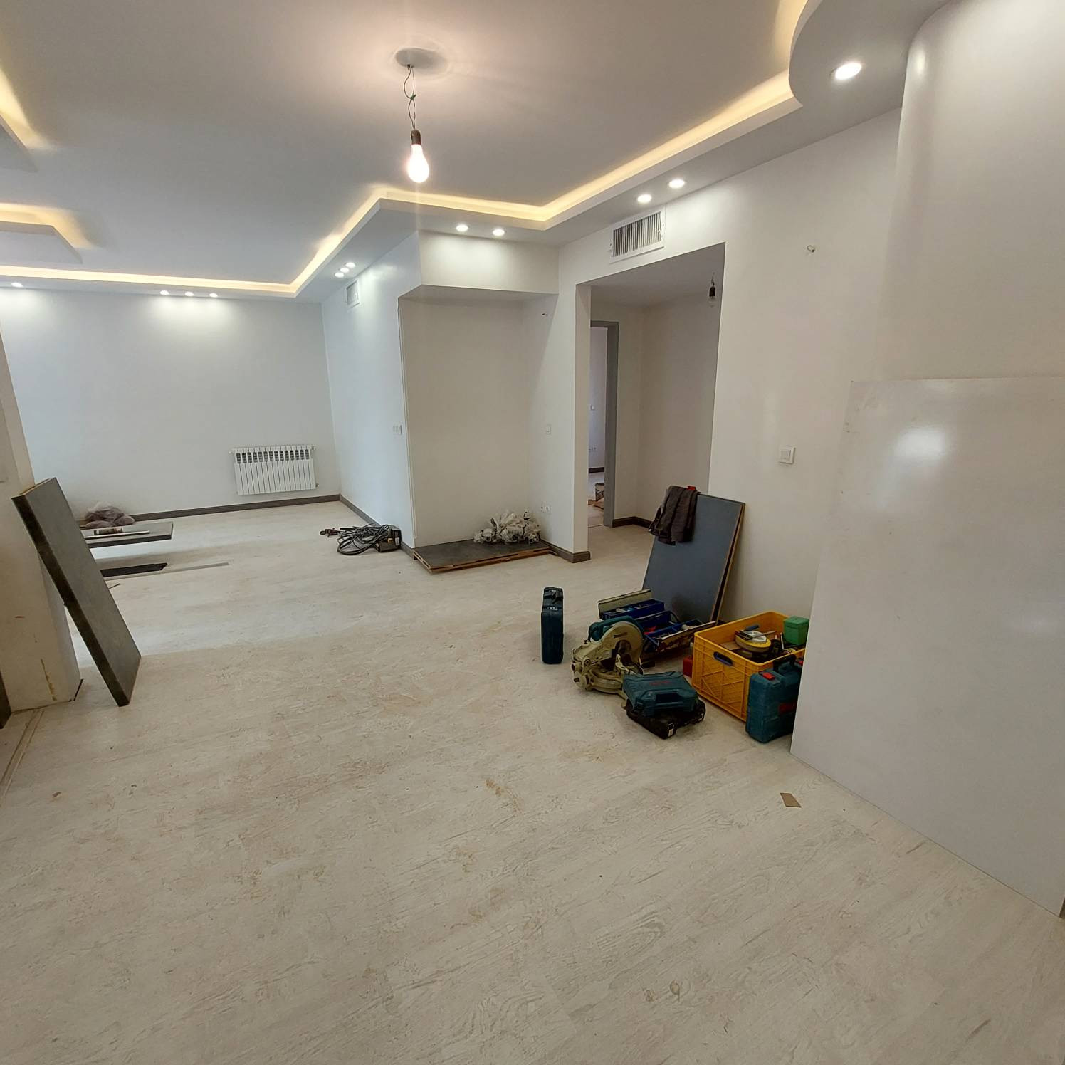 فروش آپارتمان ۱۲۰ متر دولت بالکن دار