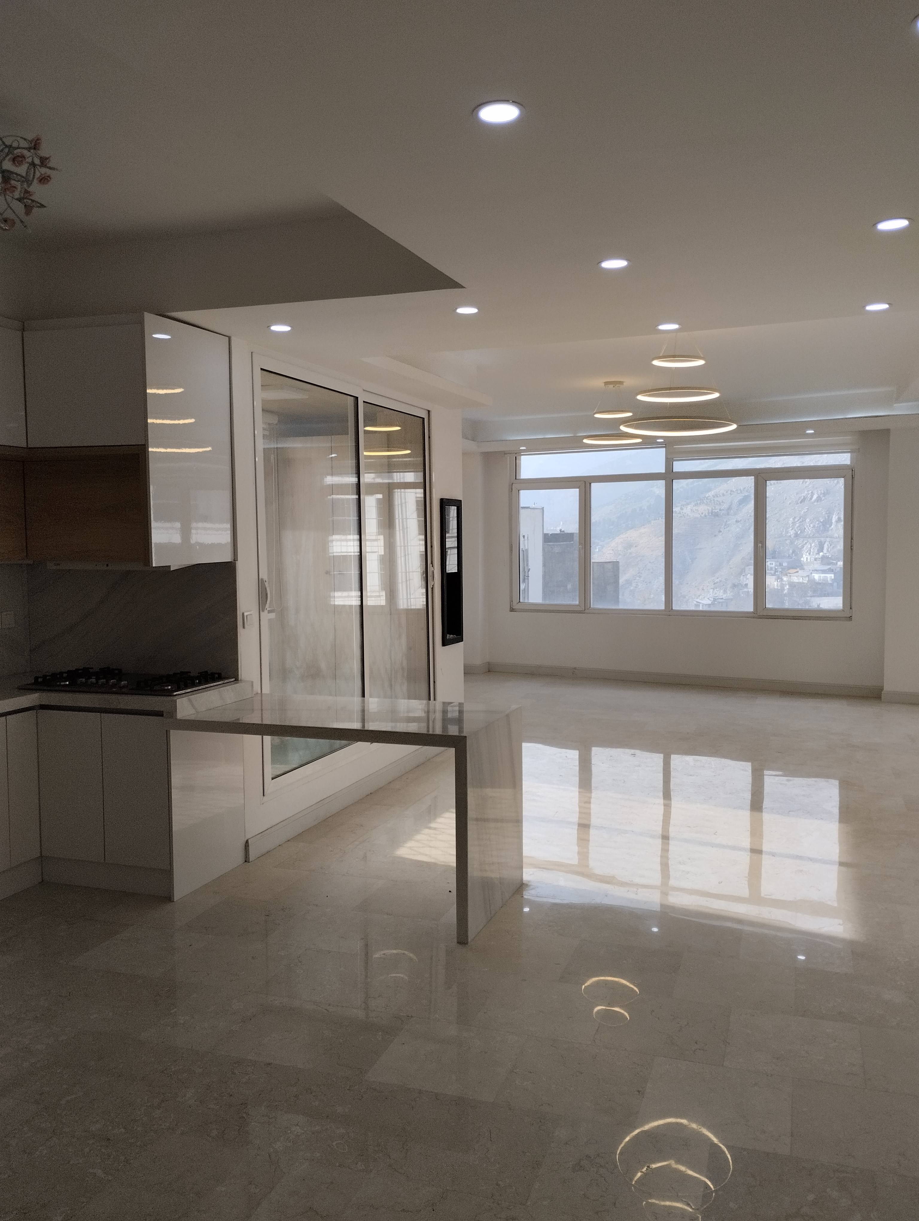 فروش آپارتمان 120 متر دربند نوسازی شده
