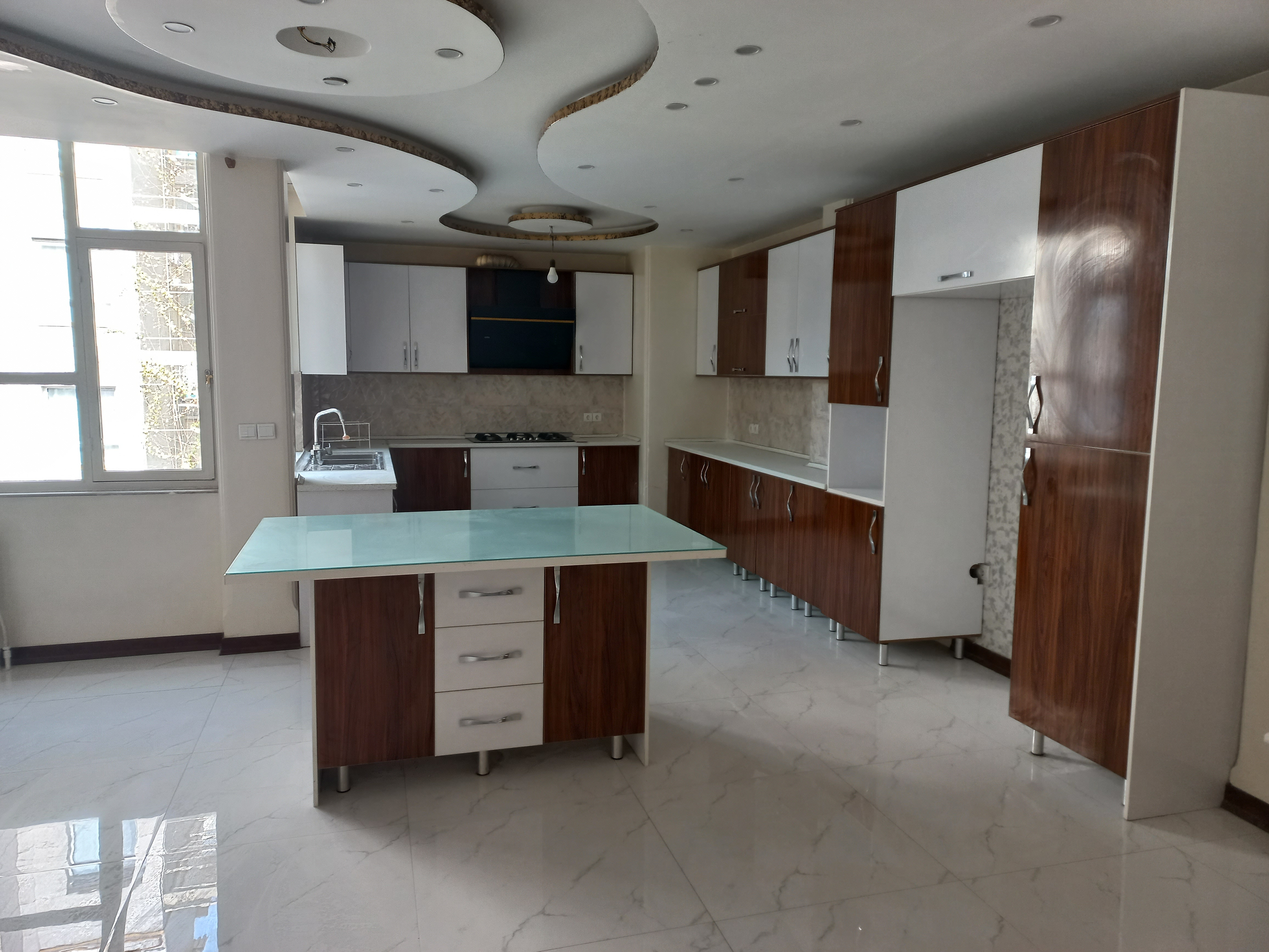 اجاره آپارتمان 250 متر دروس ویلایی