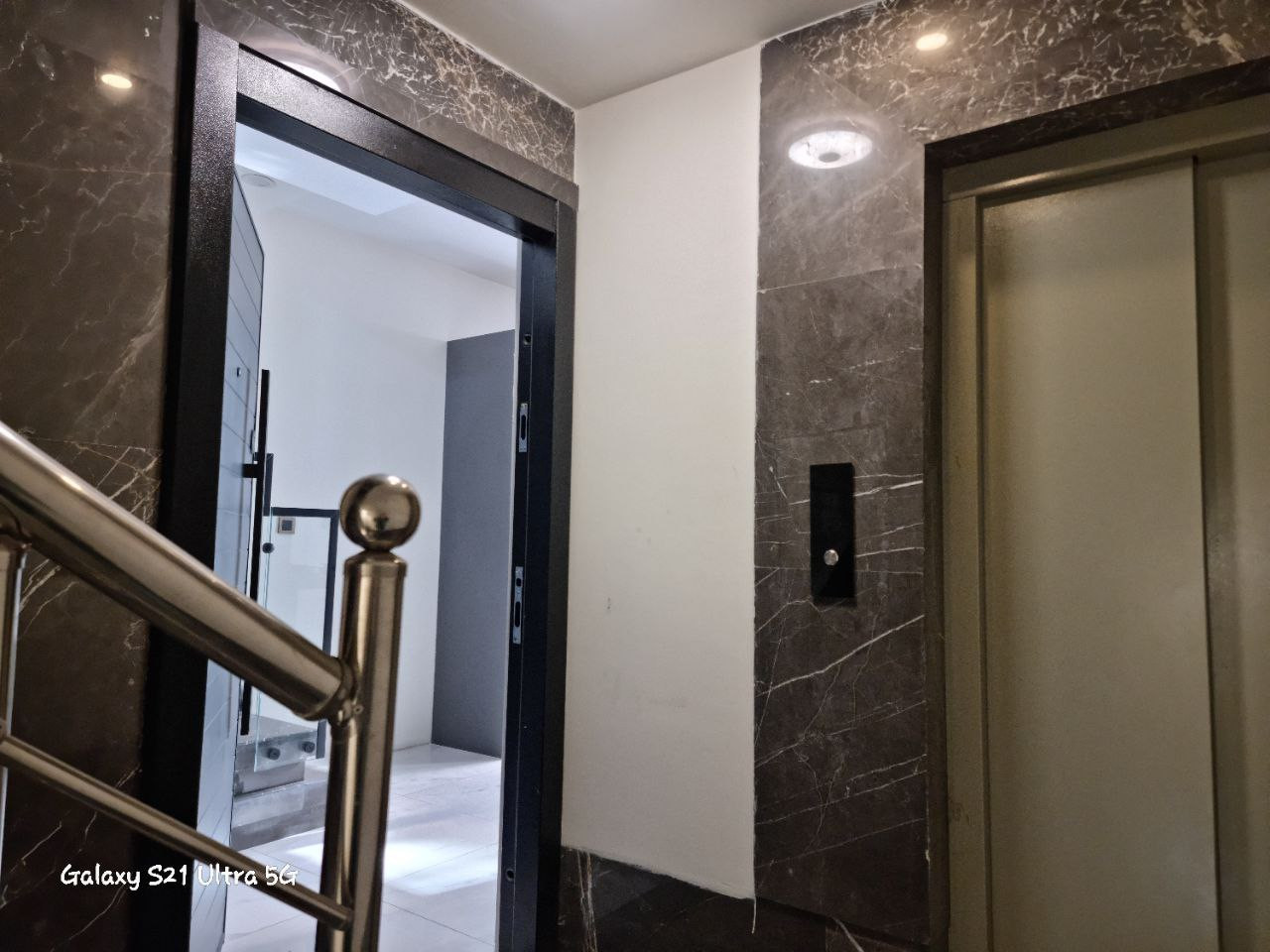 فروش آپارتمان 220 متر هروی