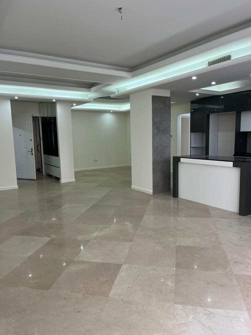فروش آپارتمان 130 متر نیاوران نور جنوب