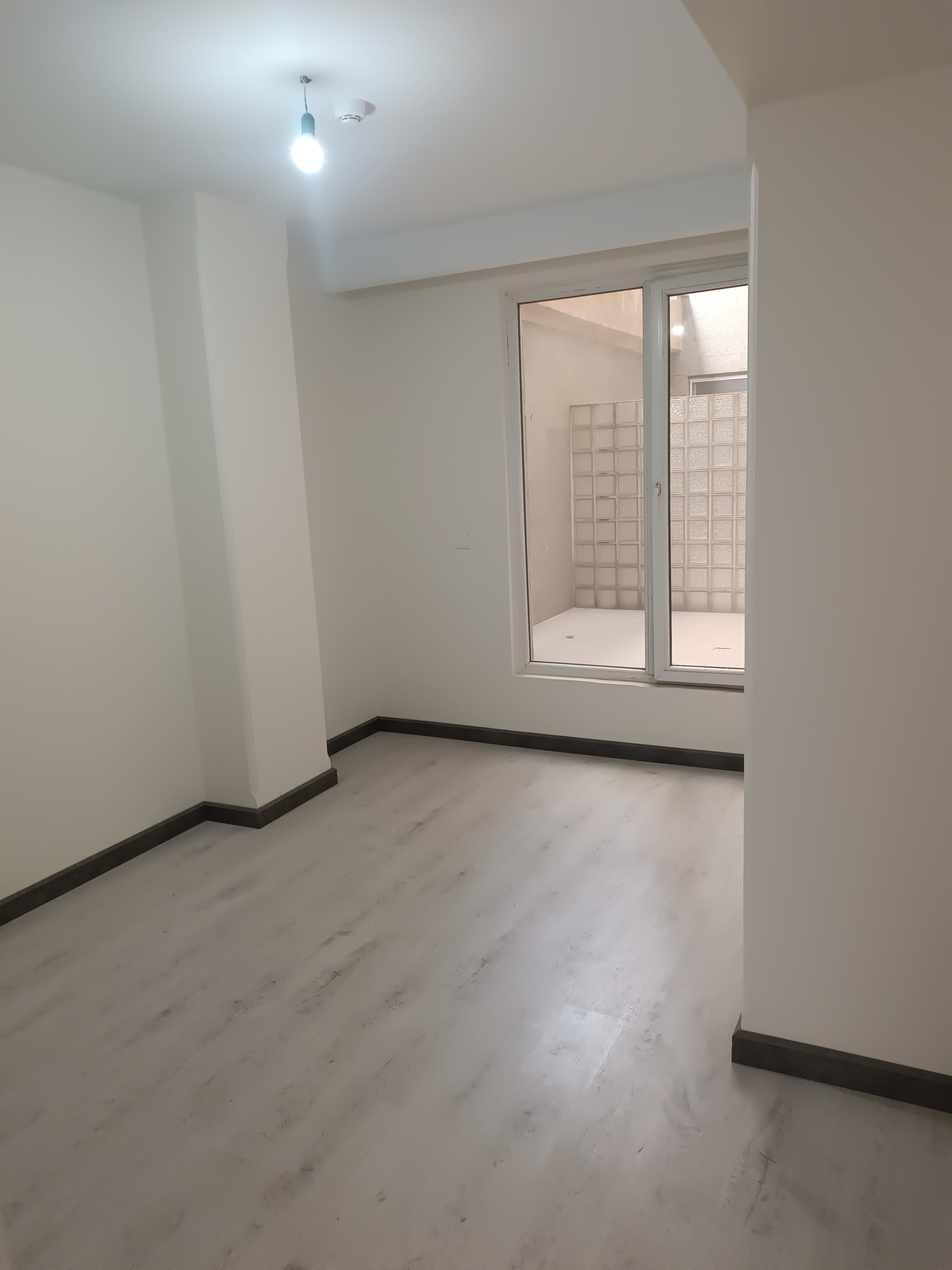 فروش آپارتمان 143 متر اقدسیه گلزار فول بازسازی شده