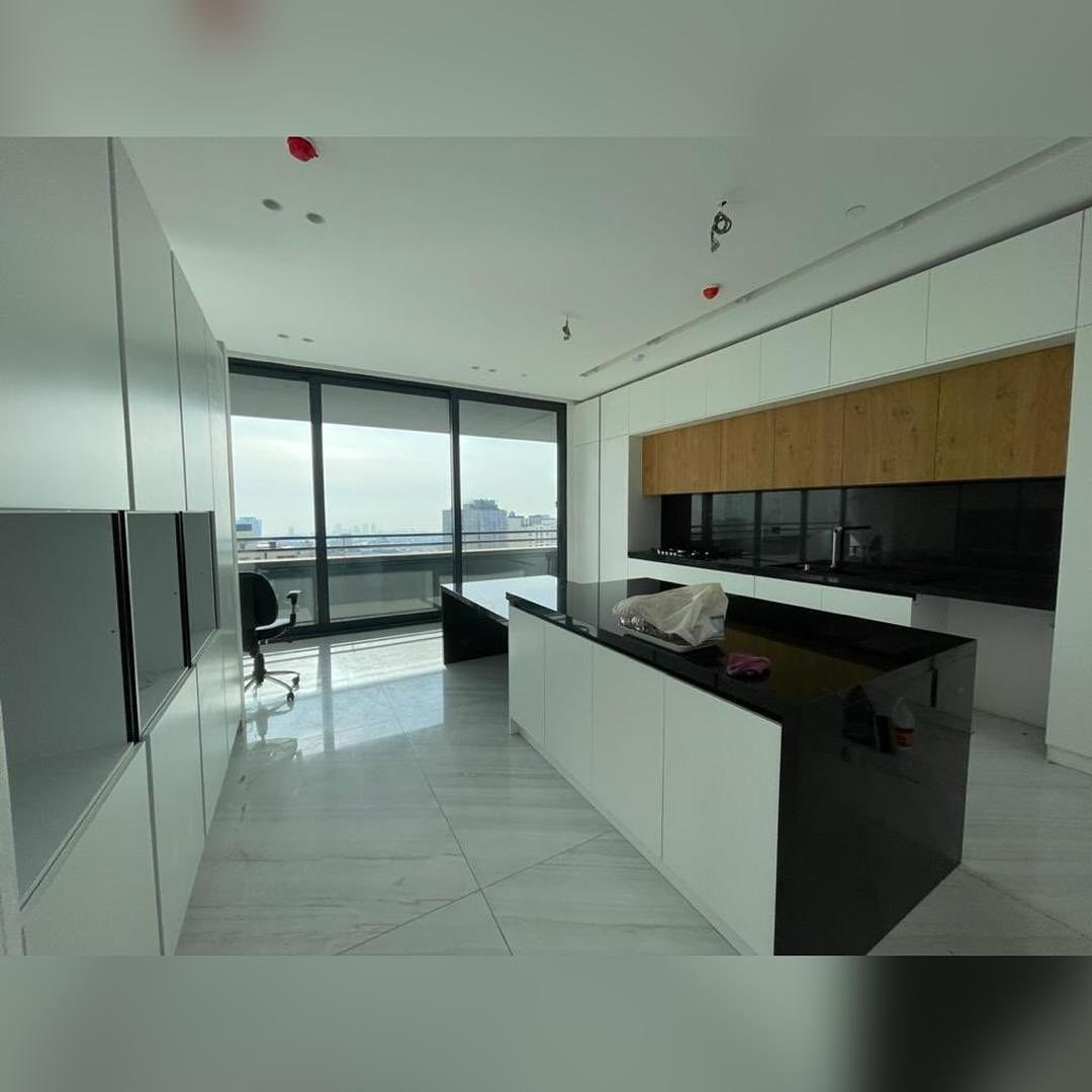 اجاره آپارتمان 300 متر نیاوران برج برند