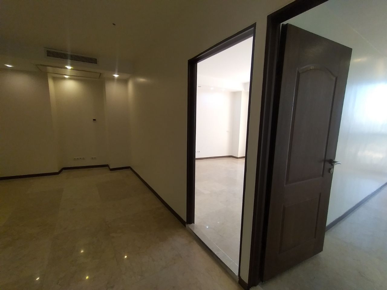 اجاره آپارتمان 108متر پاسداران سند اداری