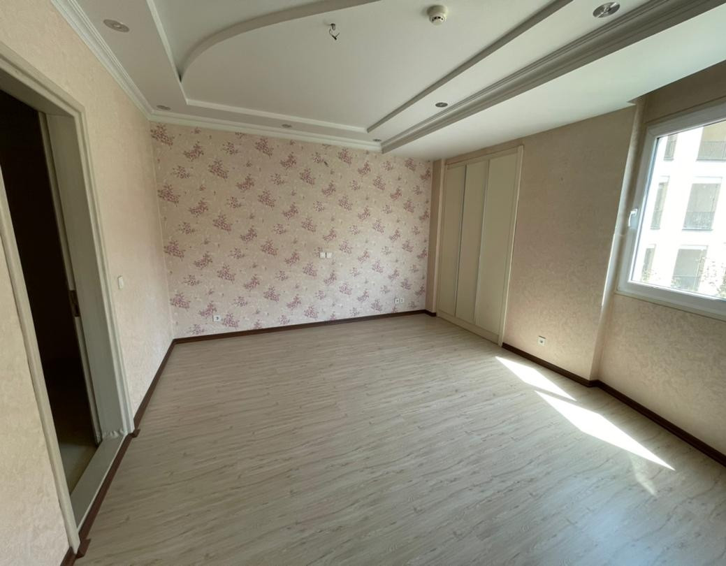 فروش آپارتمان 205 متر قیطریه 4 پارکینگ