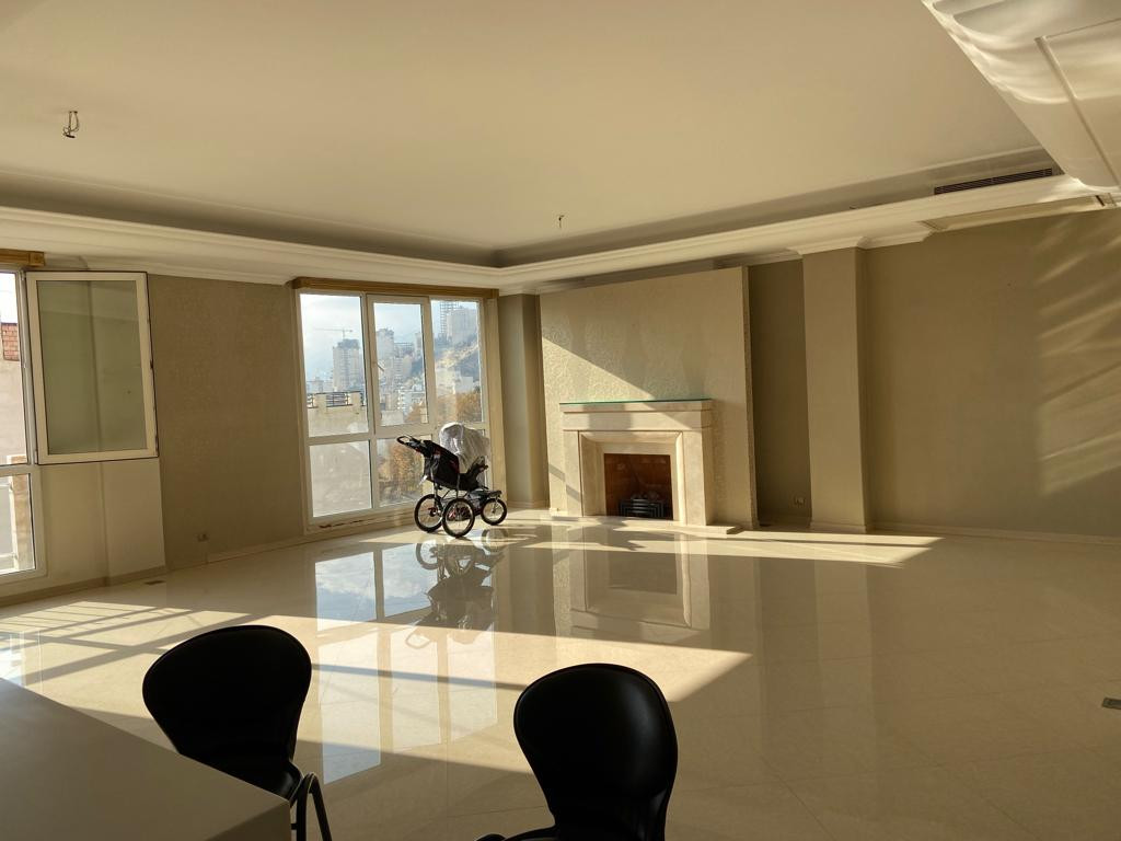 فروش آپارتمان 220 متر فرمانیه فول