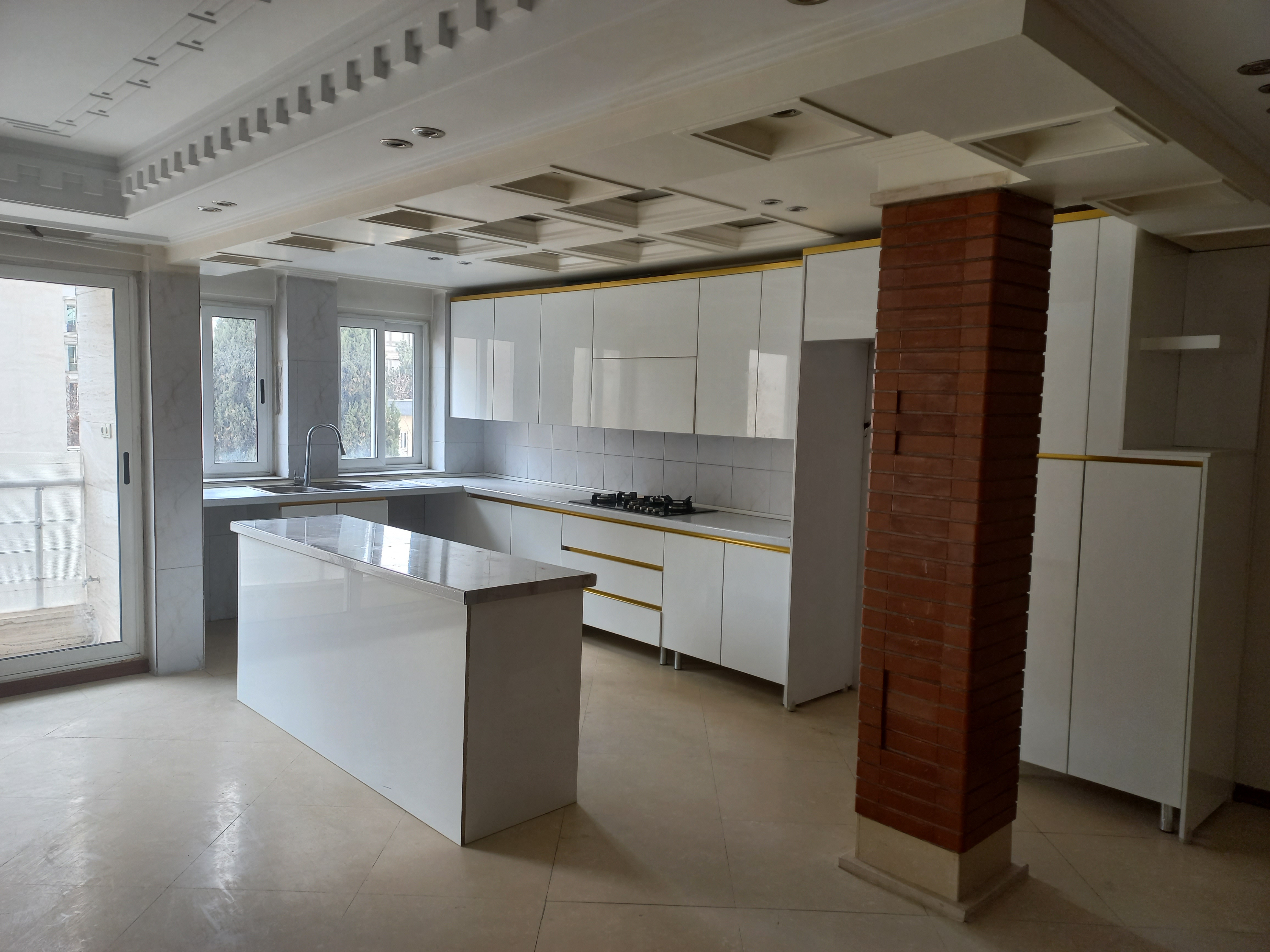 اجاره آپارتمان 180 متر پاسداران