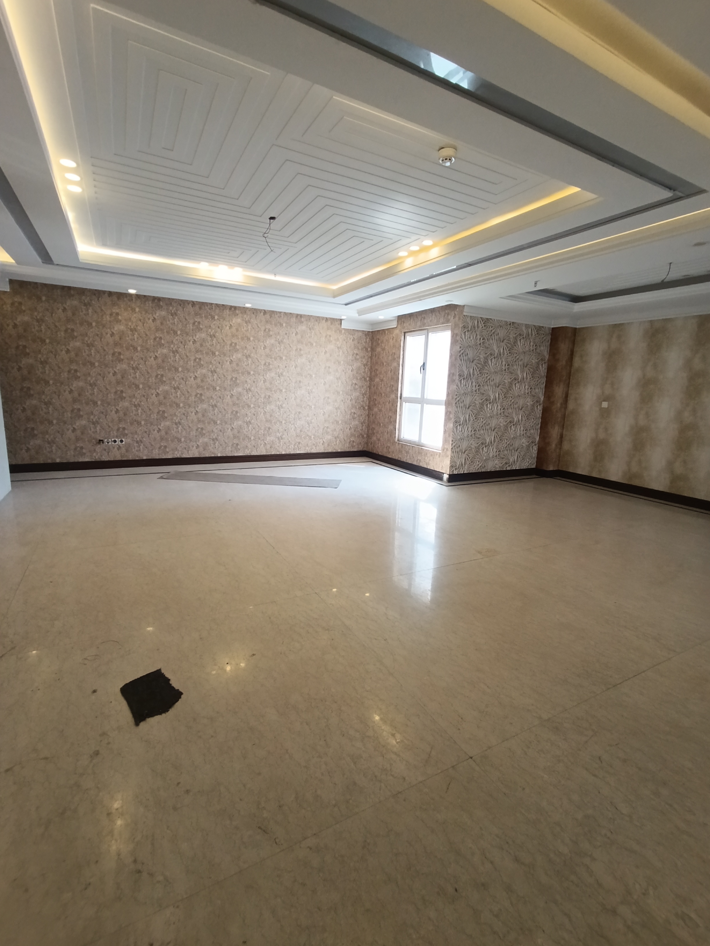 اجاره اداری 150متر اقدسیه