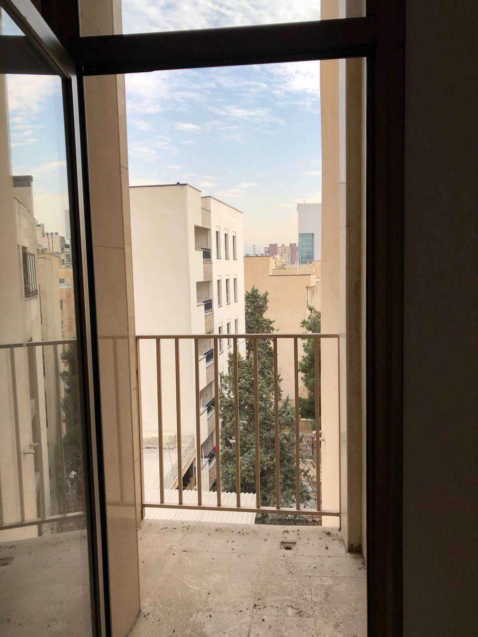 اجاره آپارتمان 190 متر فرمانیه شرقی