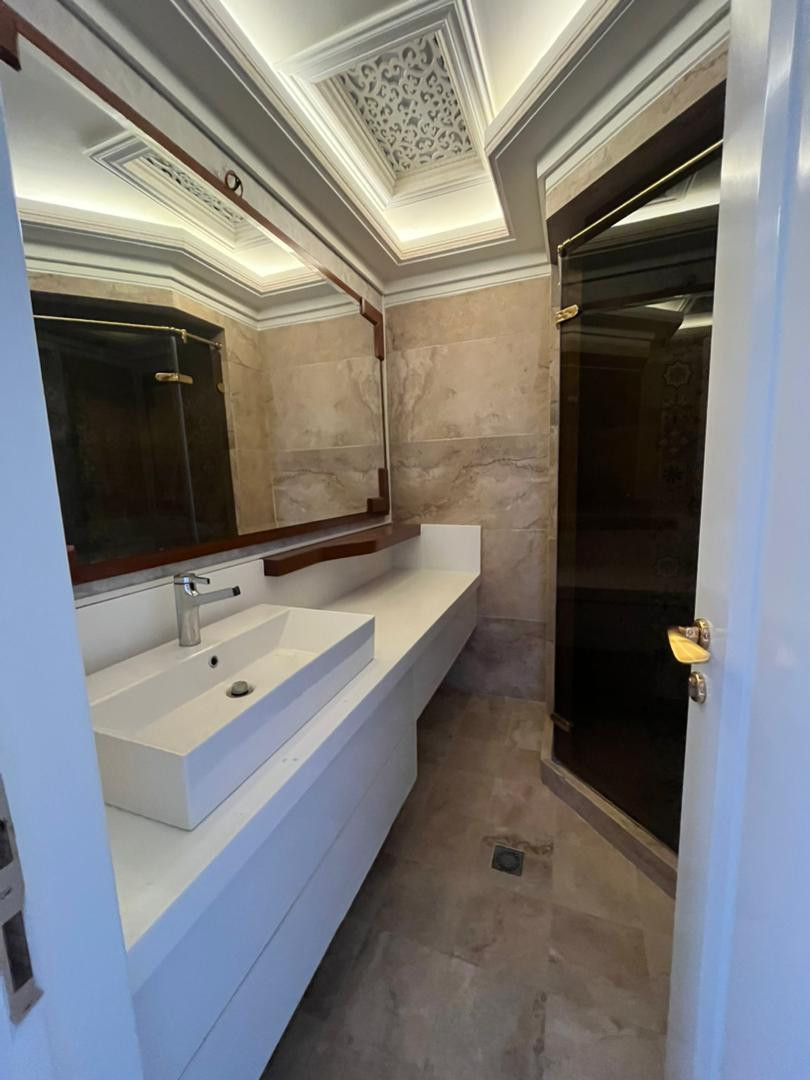 فروش آپارتمان 270 متر نیاوران