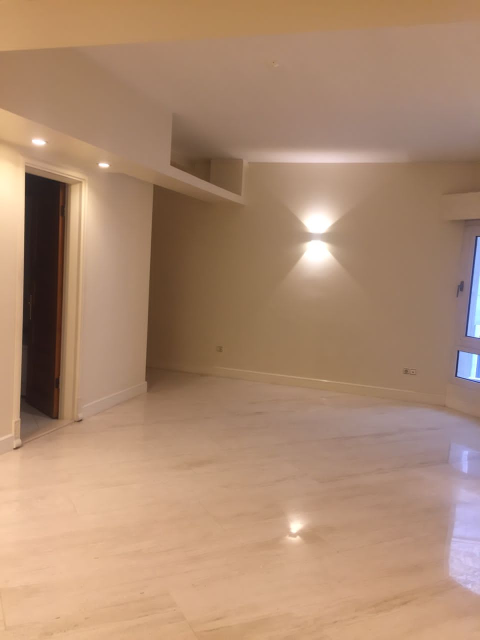 فروش آپارتمان 185متر نیاوران تاپ لوکیشن