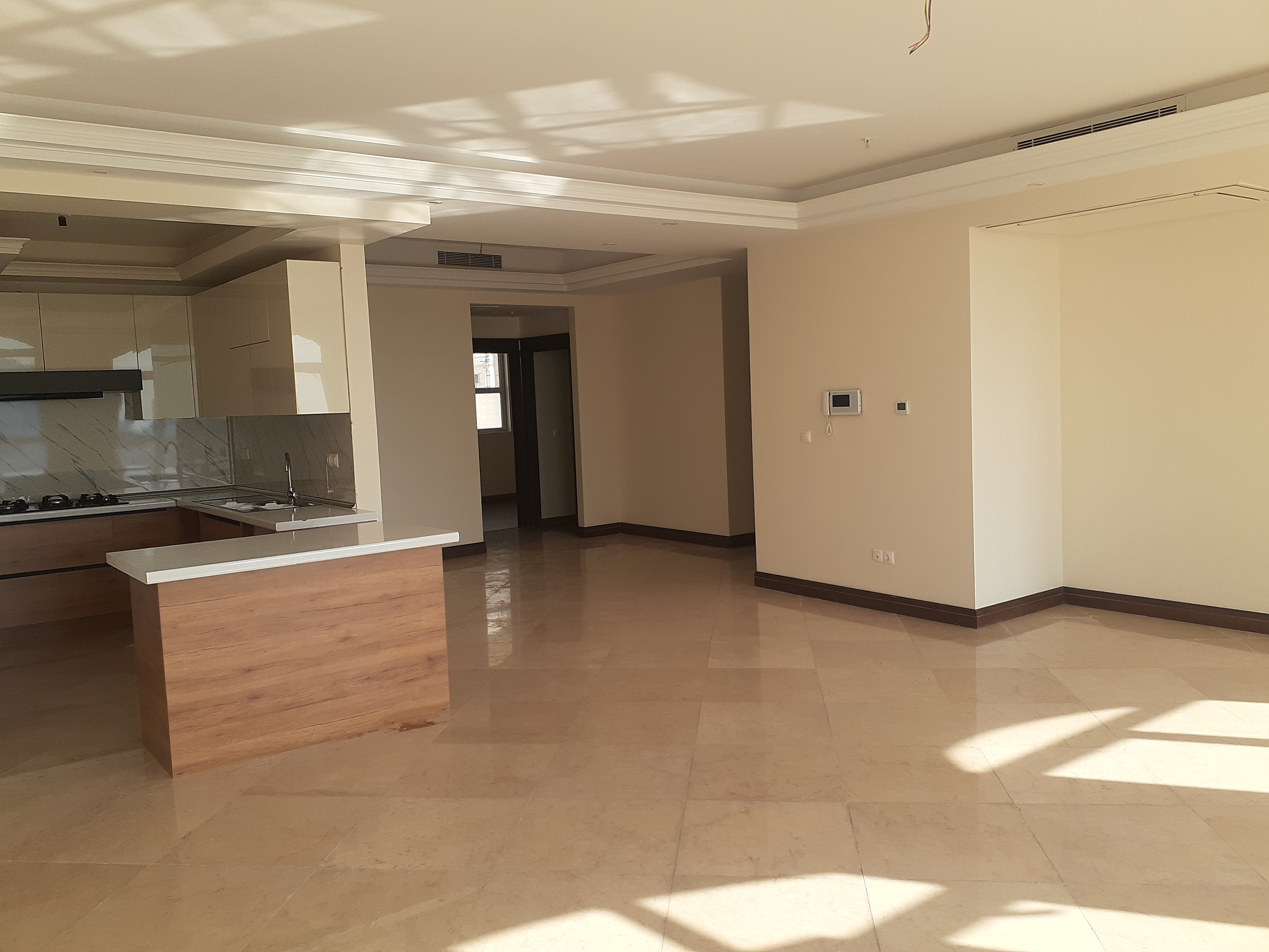 فروش آپارتمان 188 متر دروس 2پارکینگ