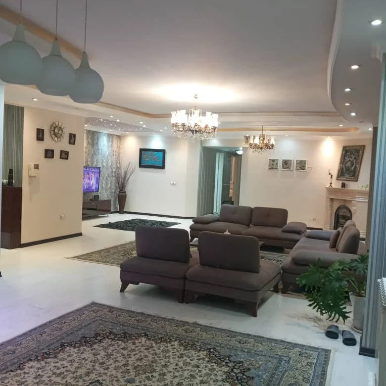 فروش آپارتمان 145 متر قیطریه اطراف پارک