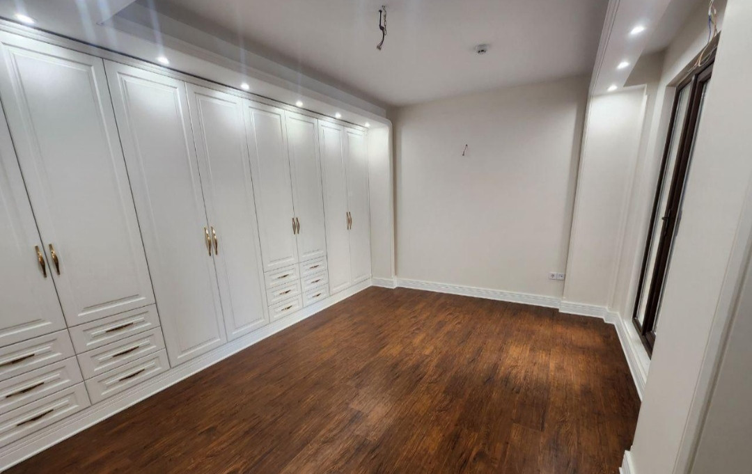 اجاره آپارتمان 200 متر کامرانیه