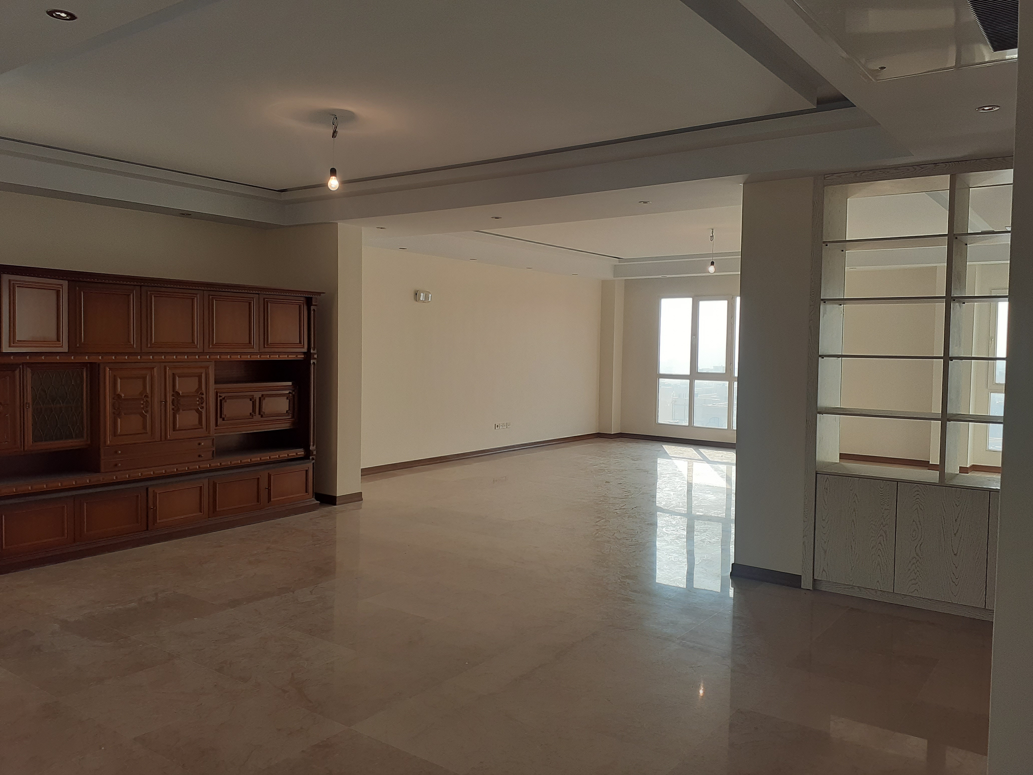 فروش آپارتمان 340 متر دروس نوساز 3پارکینگ