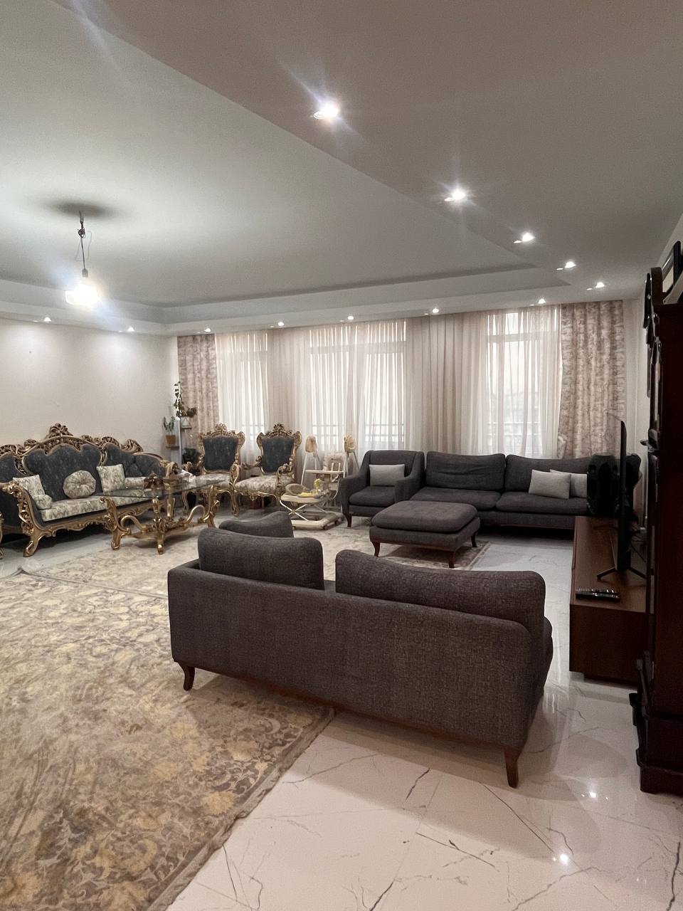 اجاره آپارتمان 125متر هروی فول امکانات