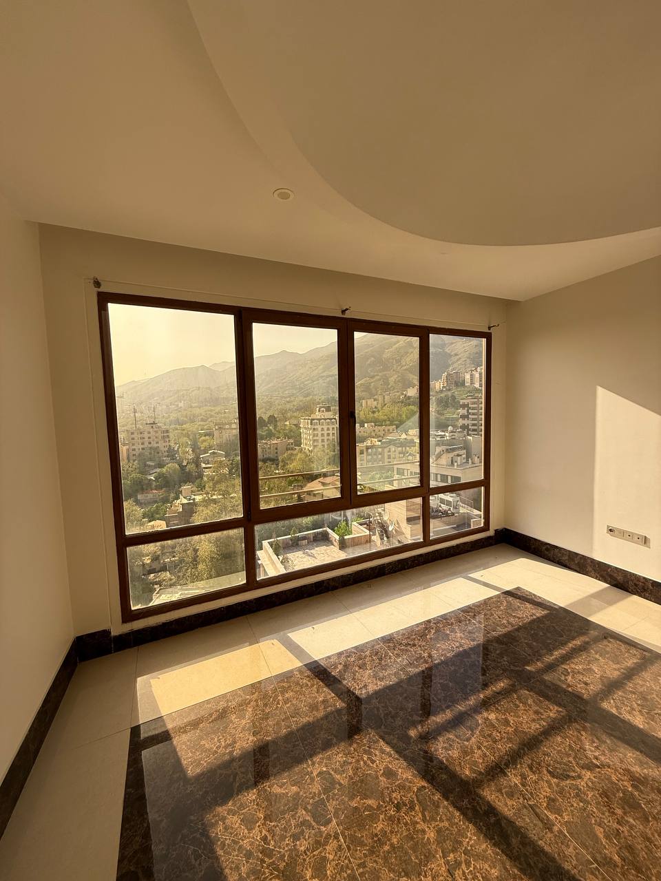 اجاره آپارتمان 340متر  نیاوران سه جهت ویو