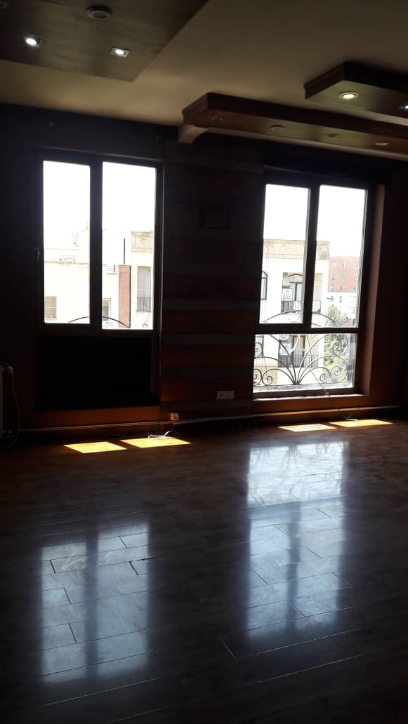 فروش آپارتمان 75 متر شهرک لاله 2 خواب بالکن دار