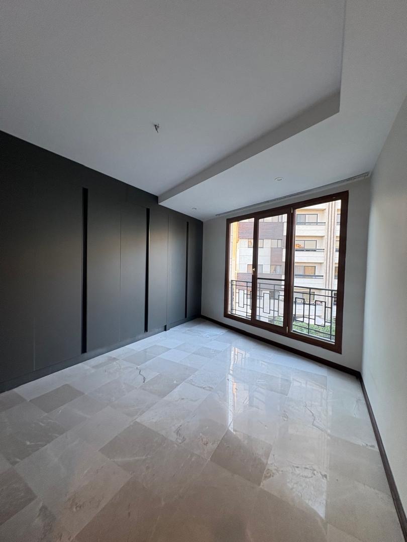 فروش آپارتمان 145 متر نیاوران زیر قیمت