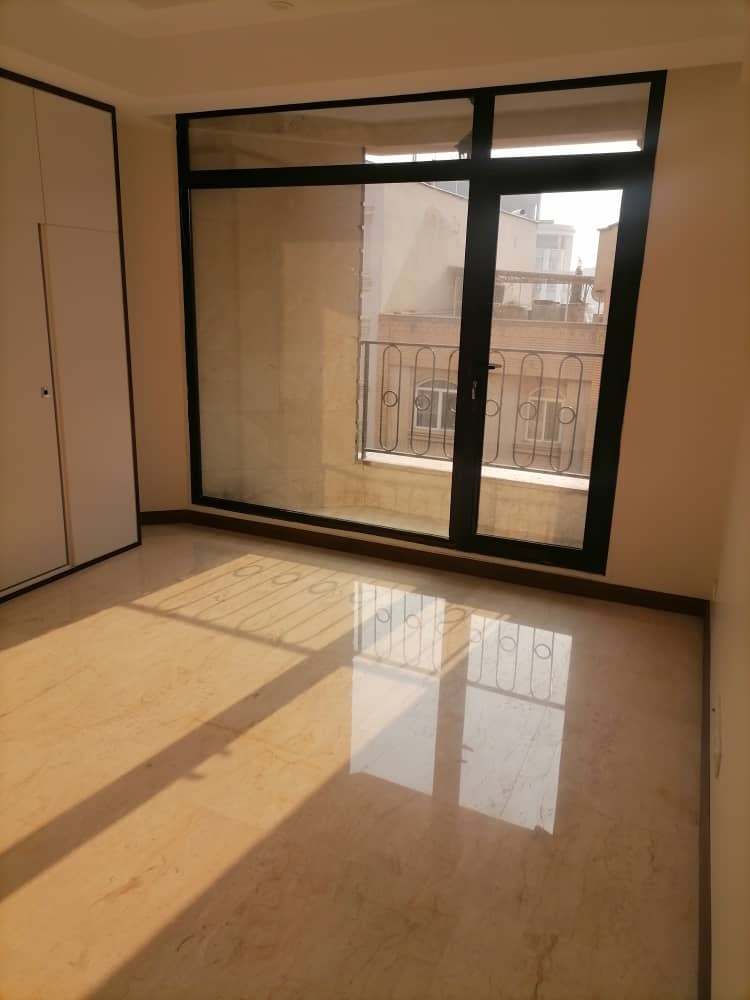 فروش آپارتمان 135متر  نیاوران کلید نخورده