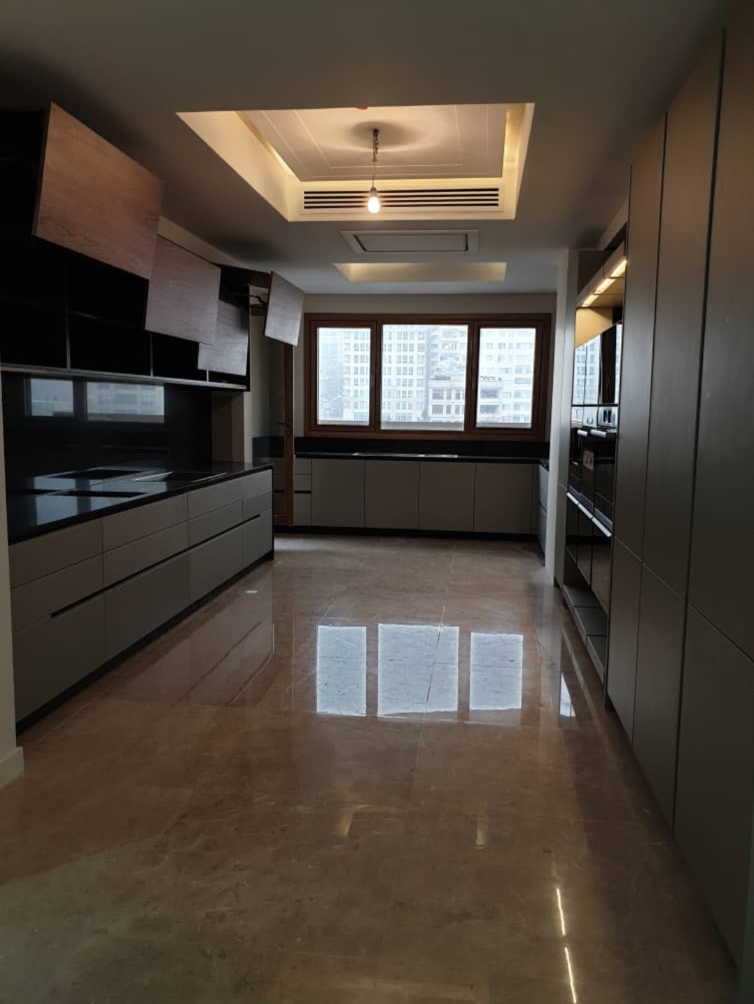 فروش آپارتمان کامرانیه 243 متر ویو ، شرایطی و تهاتر