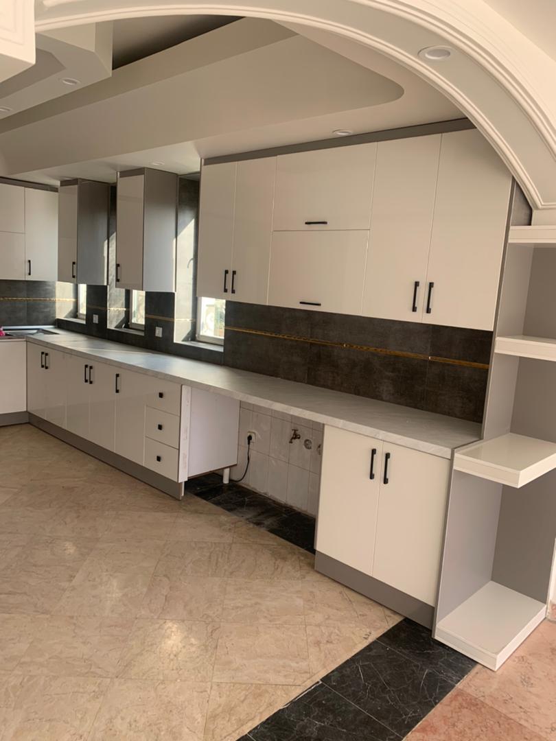 اجاره آپارتمان 200 متر نیاوران تاپ لوکیشن