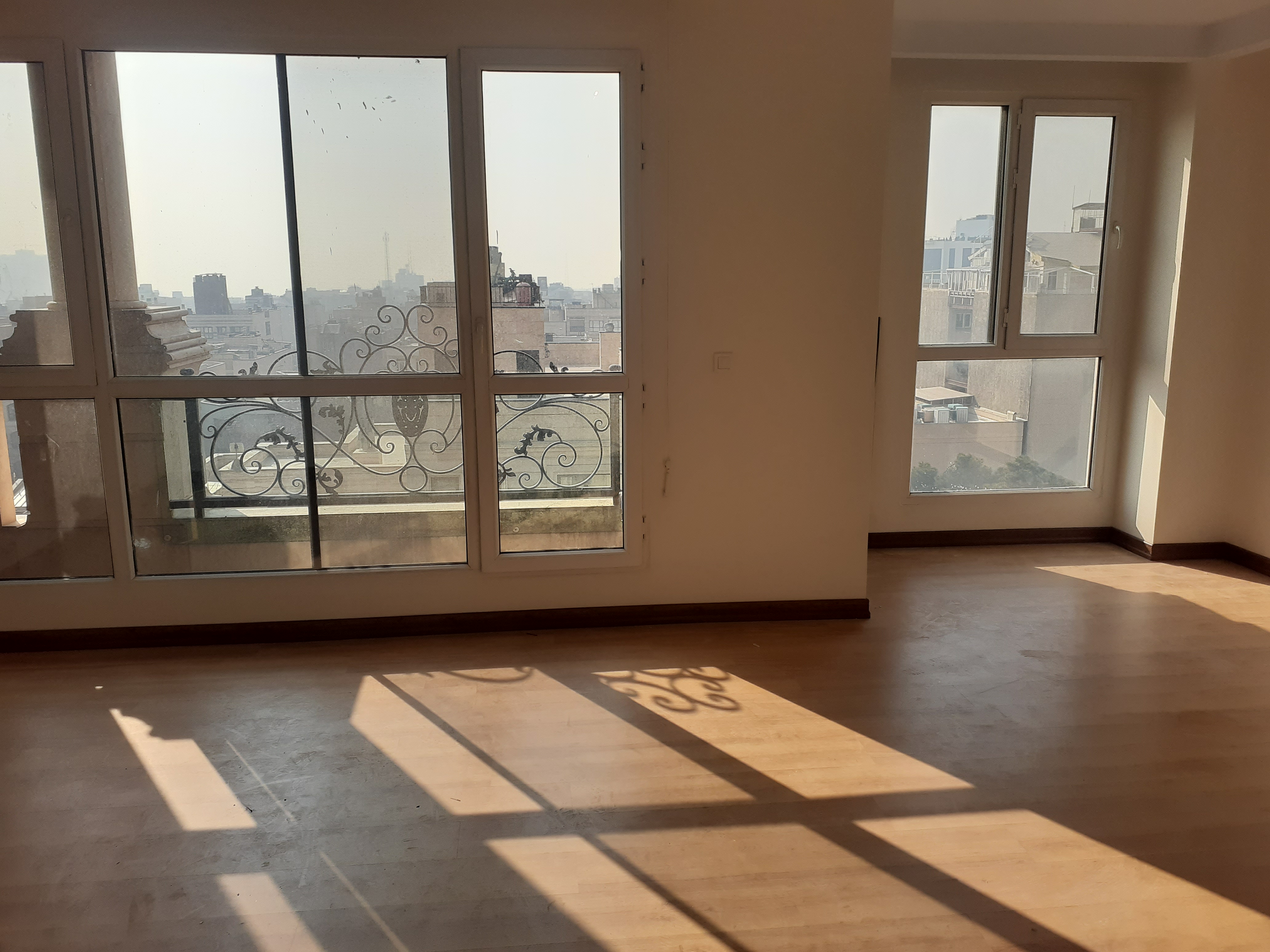 فروش آپارتمان 277 متر دروس 3پارکینگ نوساز