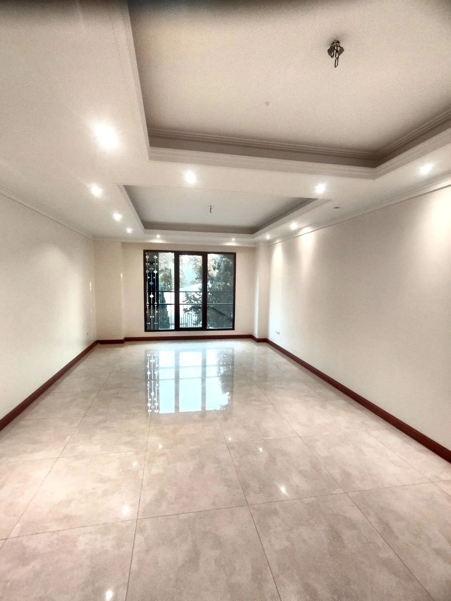 فروش آپارتمان 150 متر دروس یخچال فول 2 پارکینگ سندی