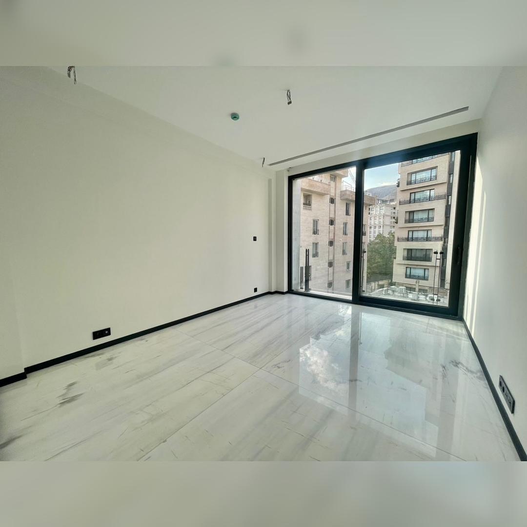 240متر فول مشاعات مدرن کیلید نخورده تاپ لوکیشن نیاوران