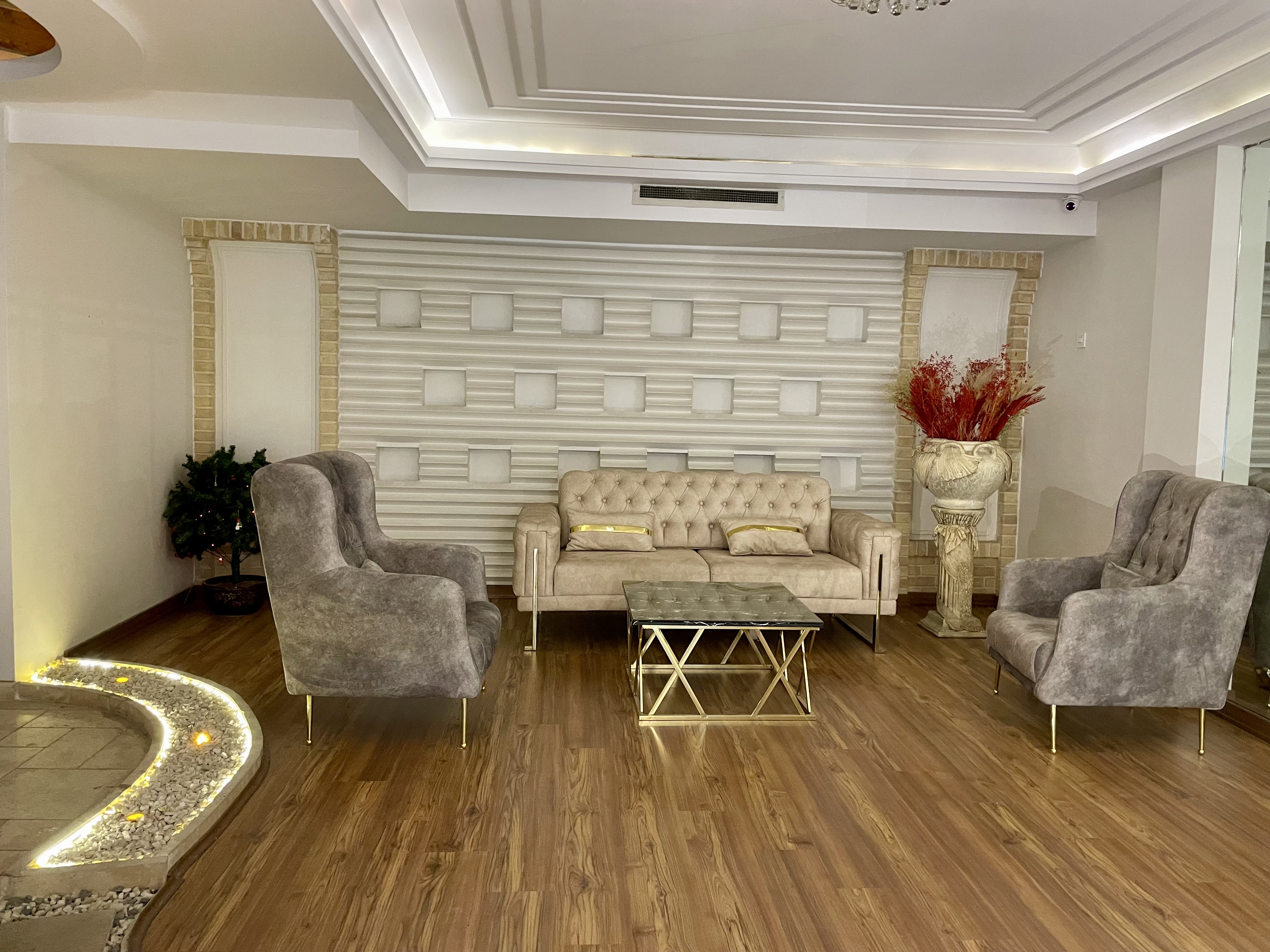 اجاره آپارتمان 110 متر کامرانیه