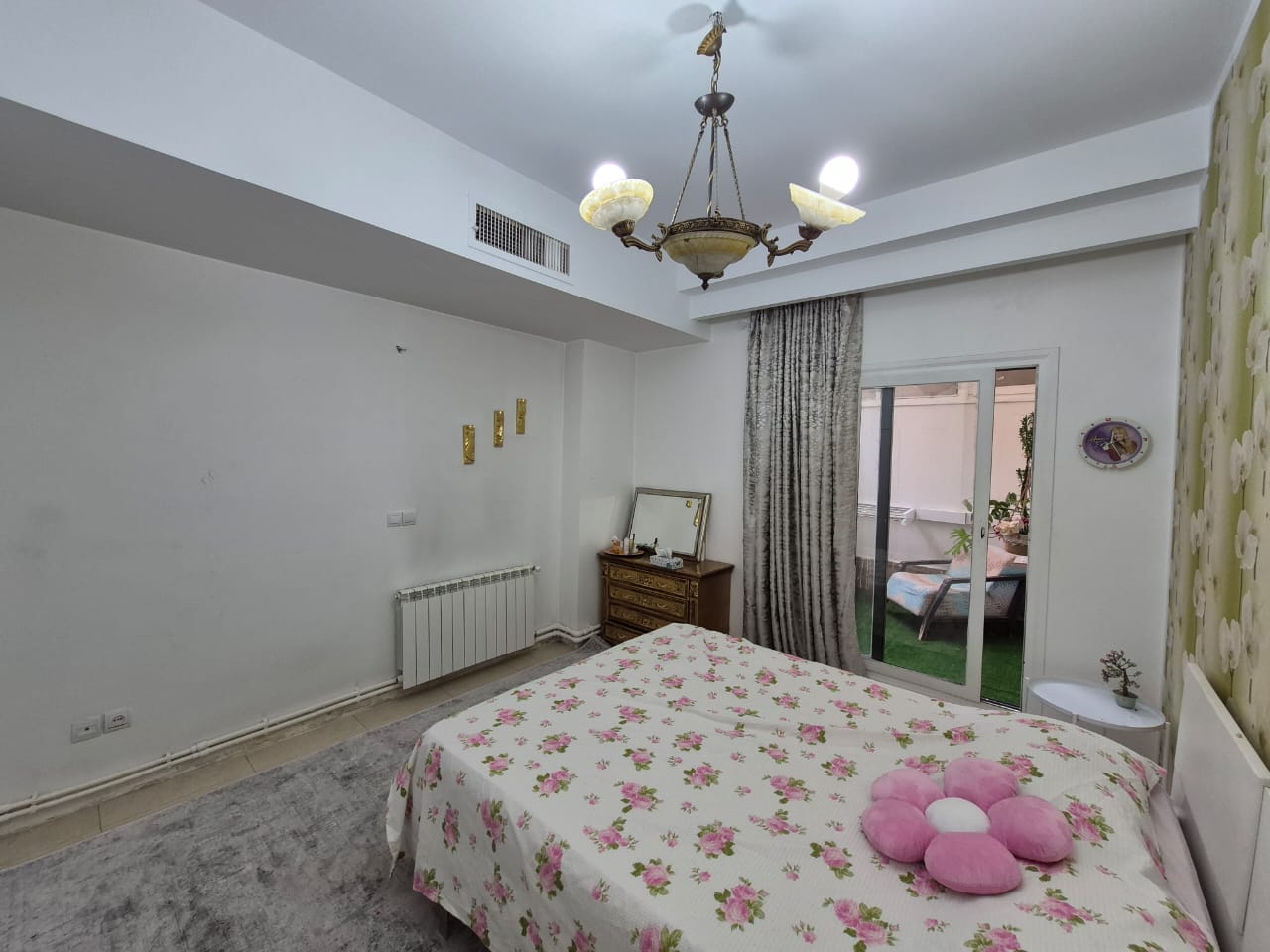 فروش آپارتمان 94متری 2خواب نیاوران