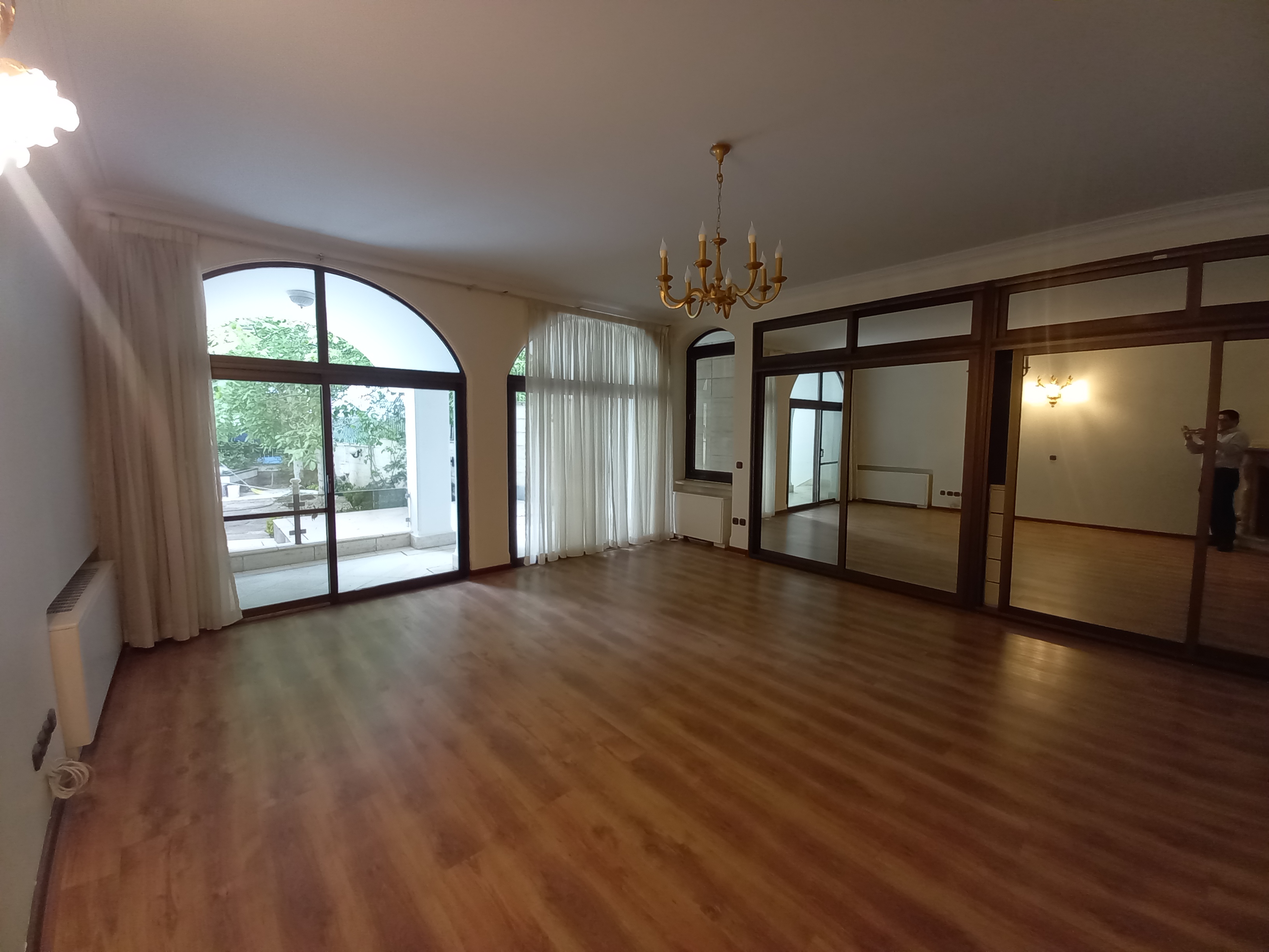 اجاره ویلایی 1200متر نیاوران تاپ لوکیشن
