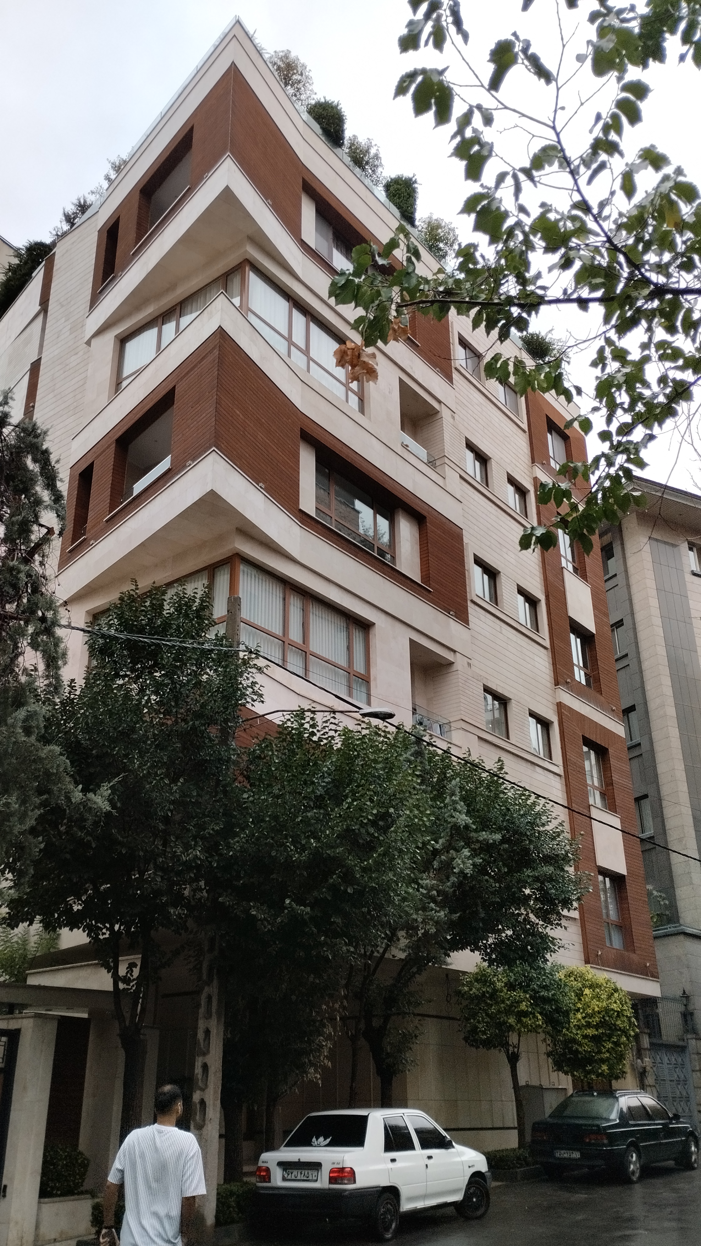 فروش آپارتمان 230 متر فرمانیه 3 خواب فول امکانات فول مشاعات