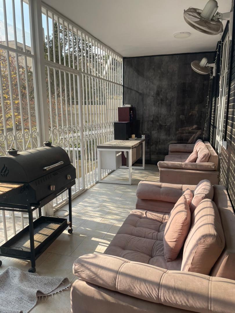 رهن کامل آپارتمان 135 متری 2خواب نورگیر در بهترین لوکیشن منطقه