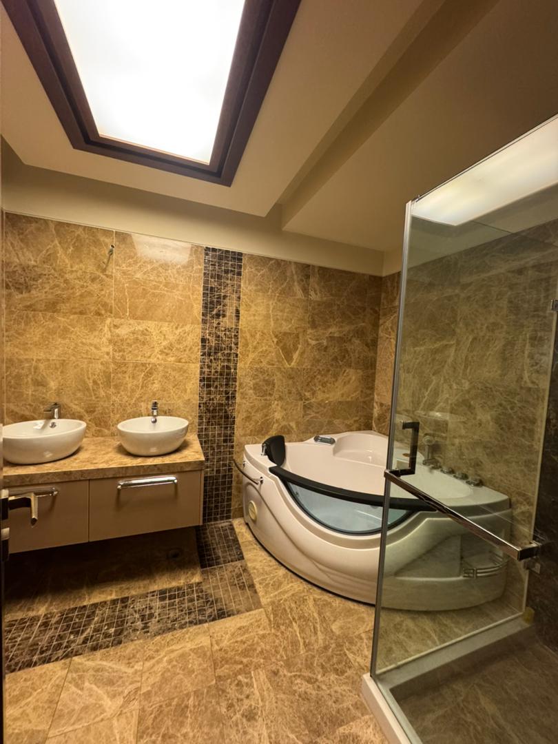 فروش آپارتمان 286 متر نیاوران 4خواب