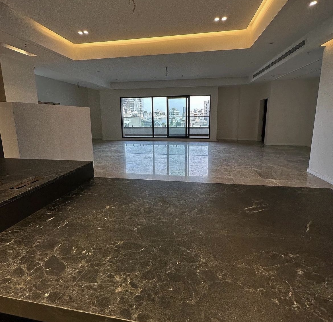 فروش آپارتمان 120 متر نیاوران مدرن