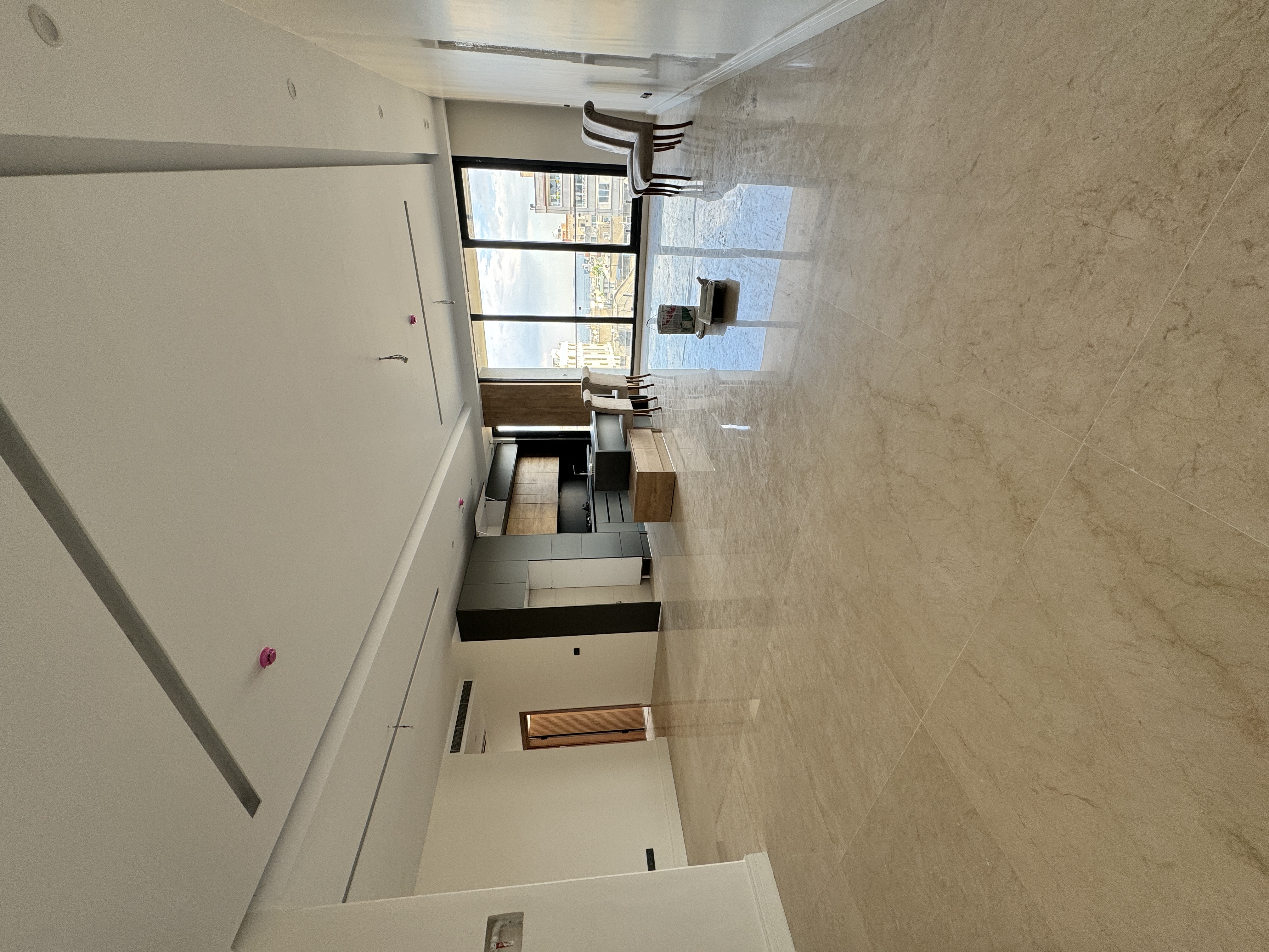 فروش آپارتمان 107 متر قلندری با ویو و تراس قابل چیدمان