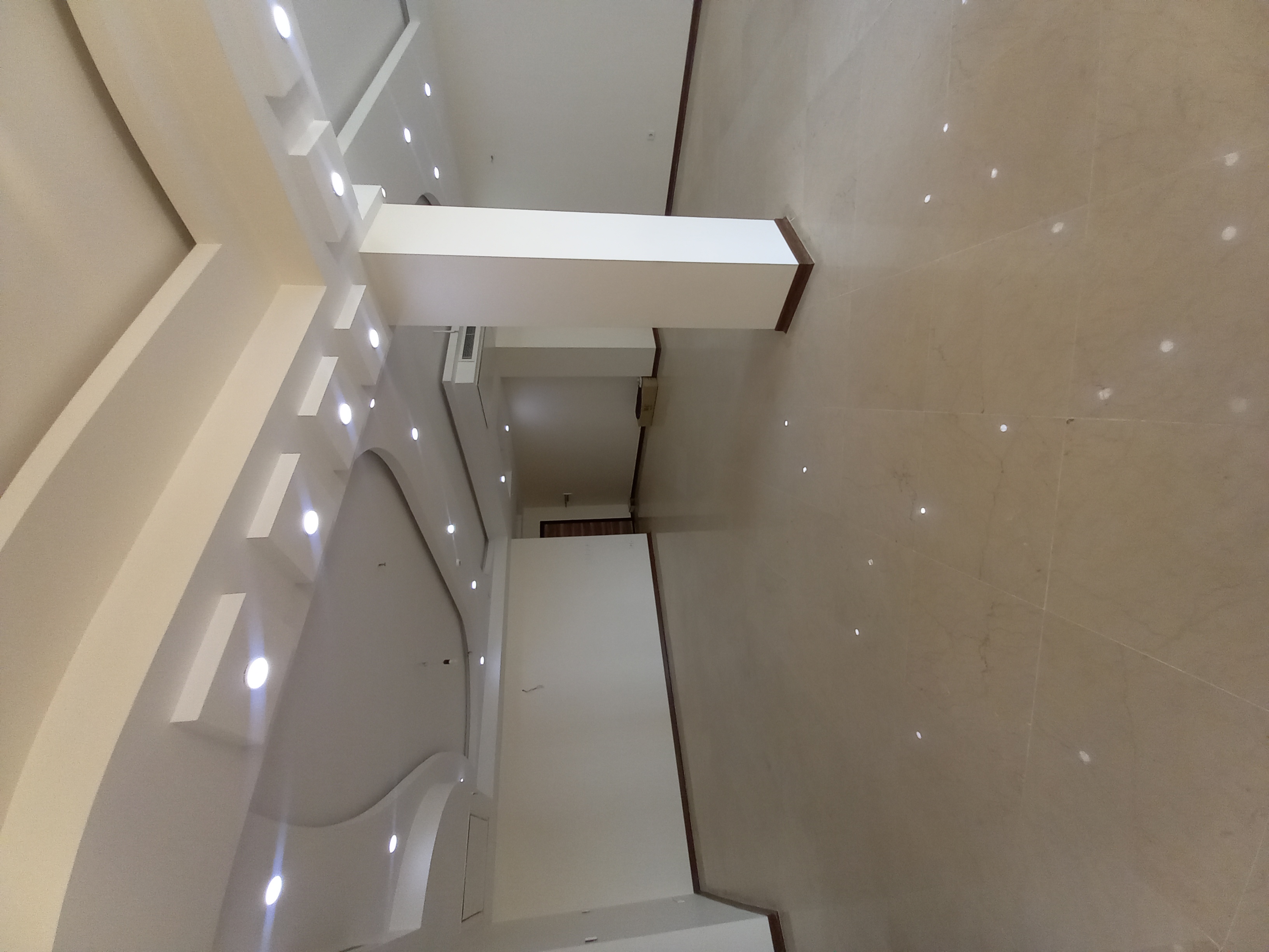 فروش آپارتمان 175متر دربند 2پارکینگ فول مشاعات