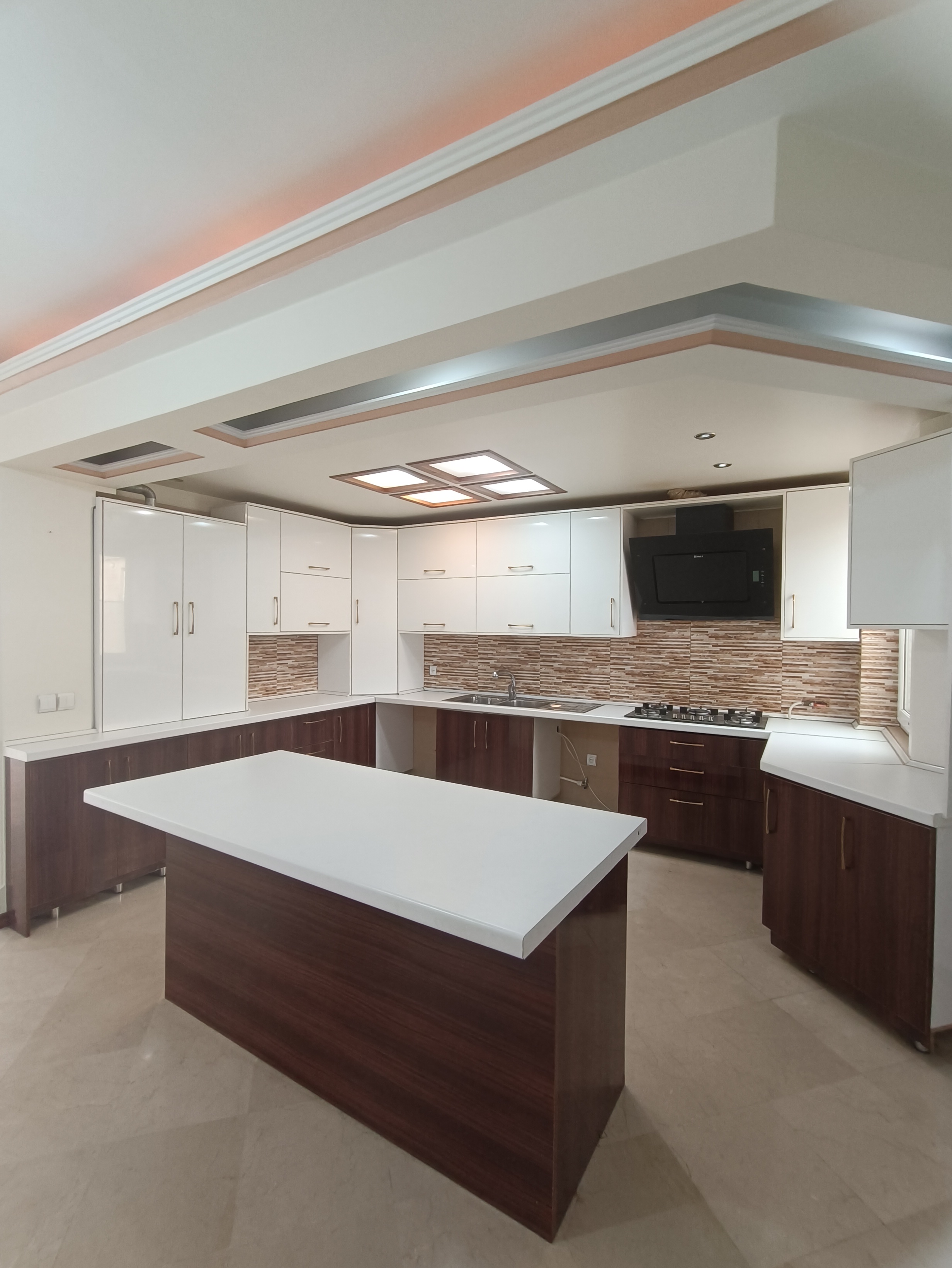 اجاره آپارتمان 190متر تاپ لوکیشن قیطریه